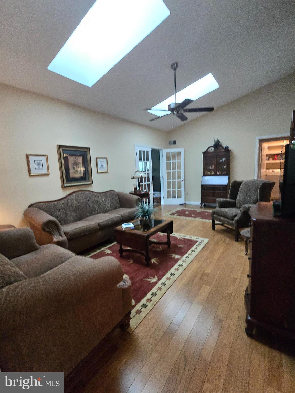 FOREST MEADOWS - Residential