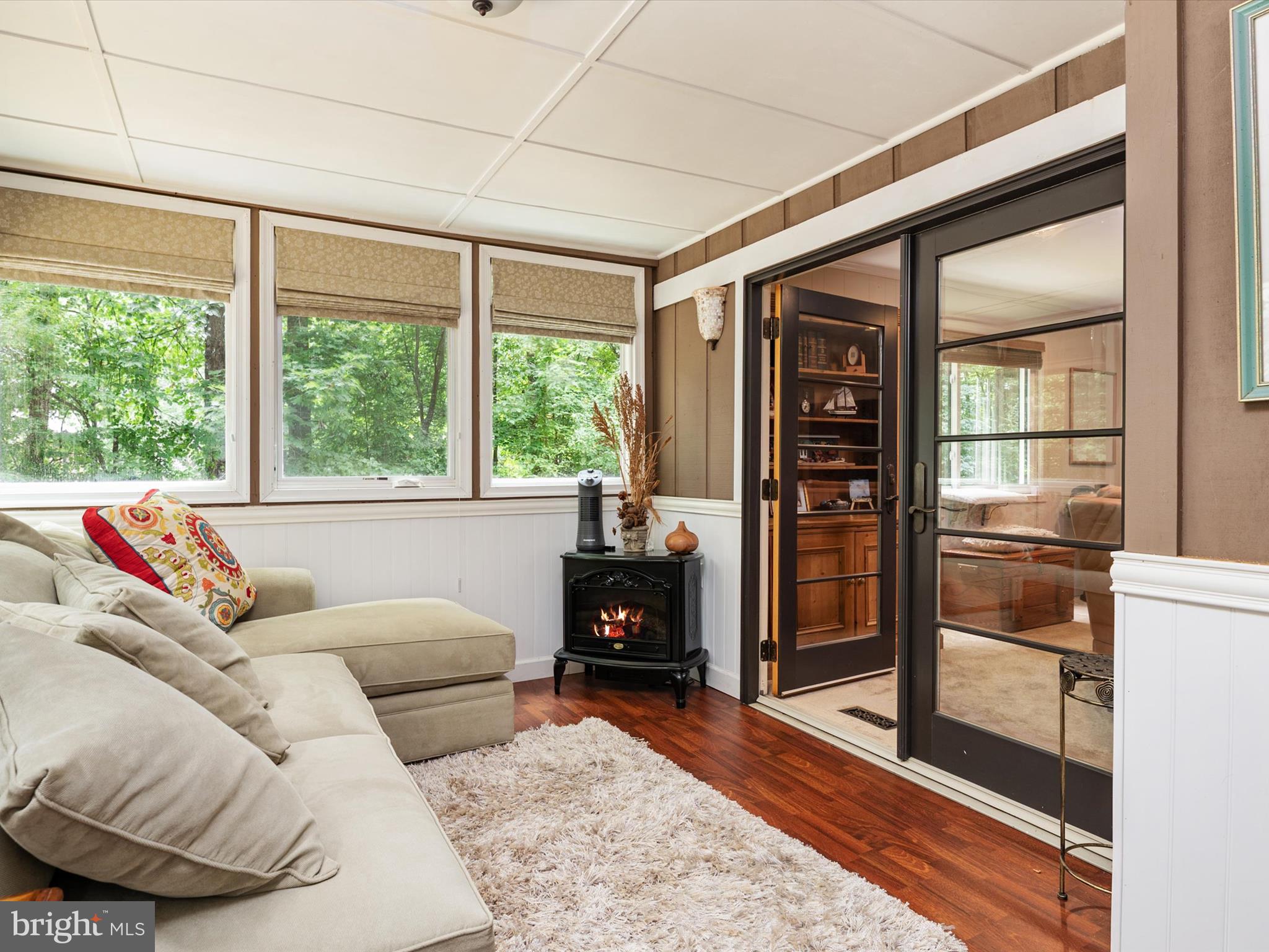 THE WOODS - Residential