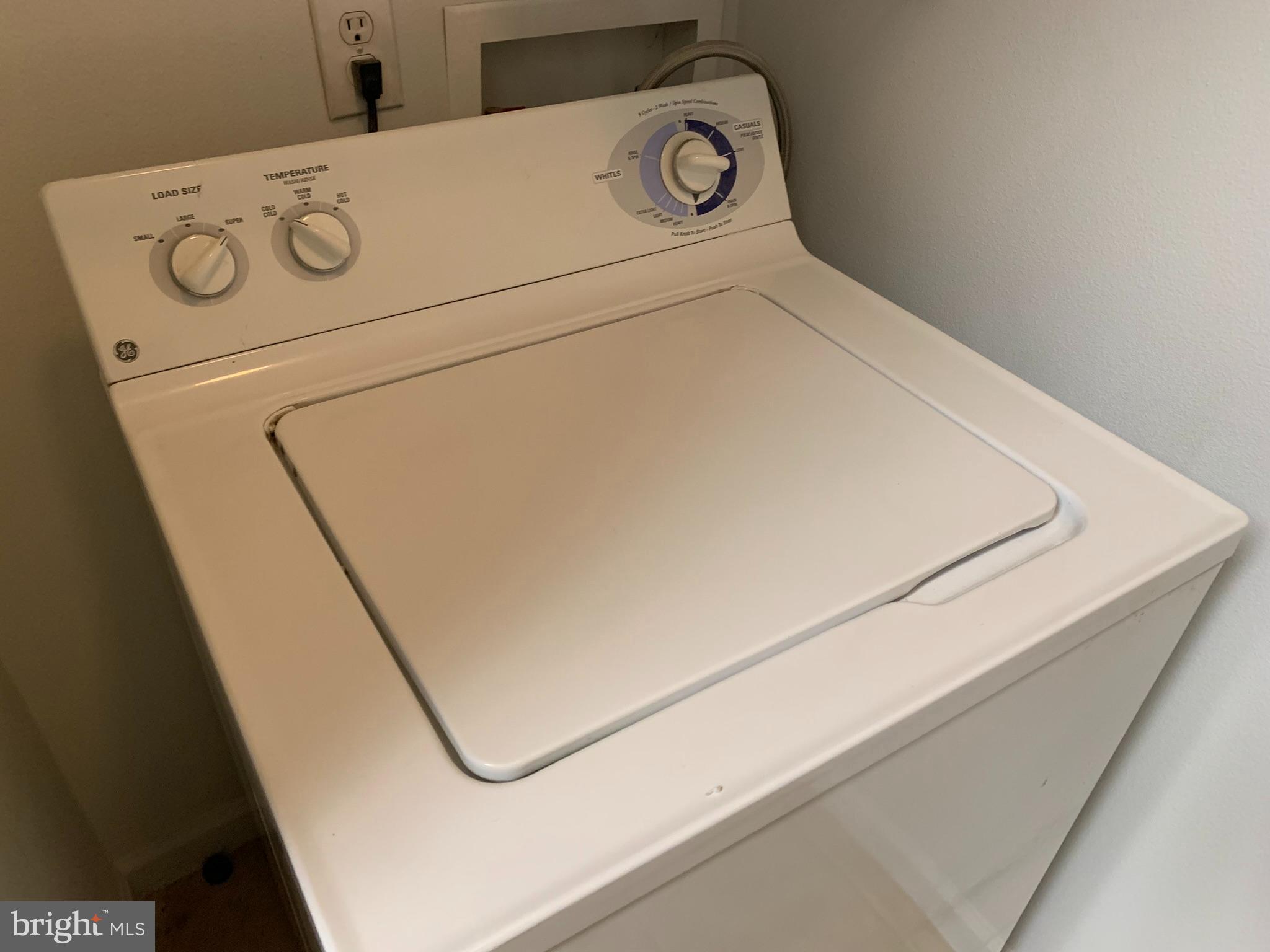 ASHMORE AT GERMANOWN COMMUNITY - Residential Lease