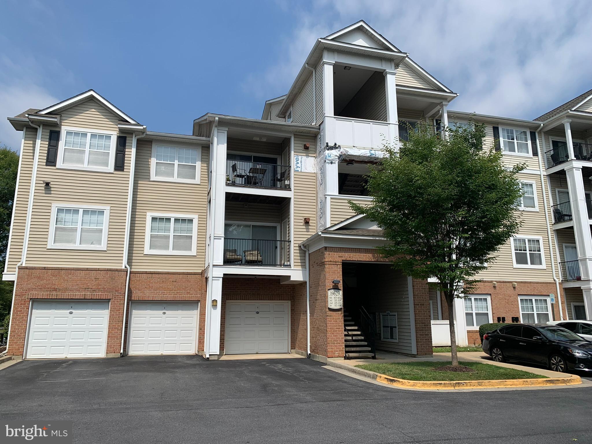 ASHMORE AT GERMANOWN COMMUNITY - Residential Lease