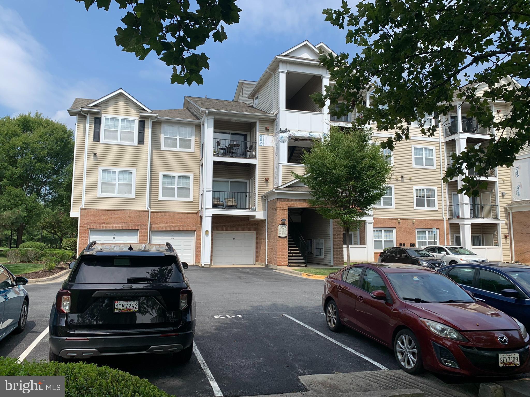 ASHMORE AT GERMANOWN COMMUNITY - Residential Lease