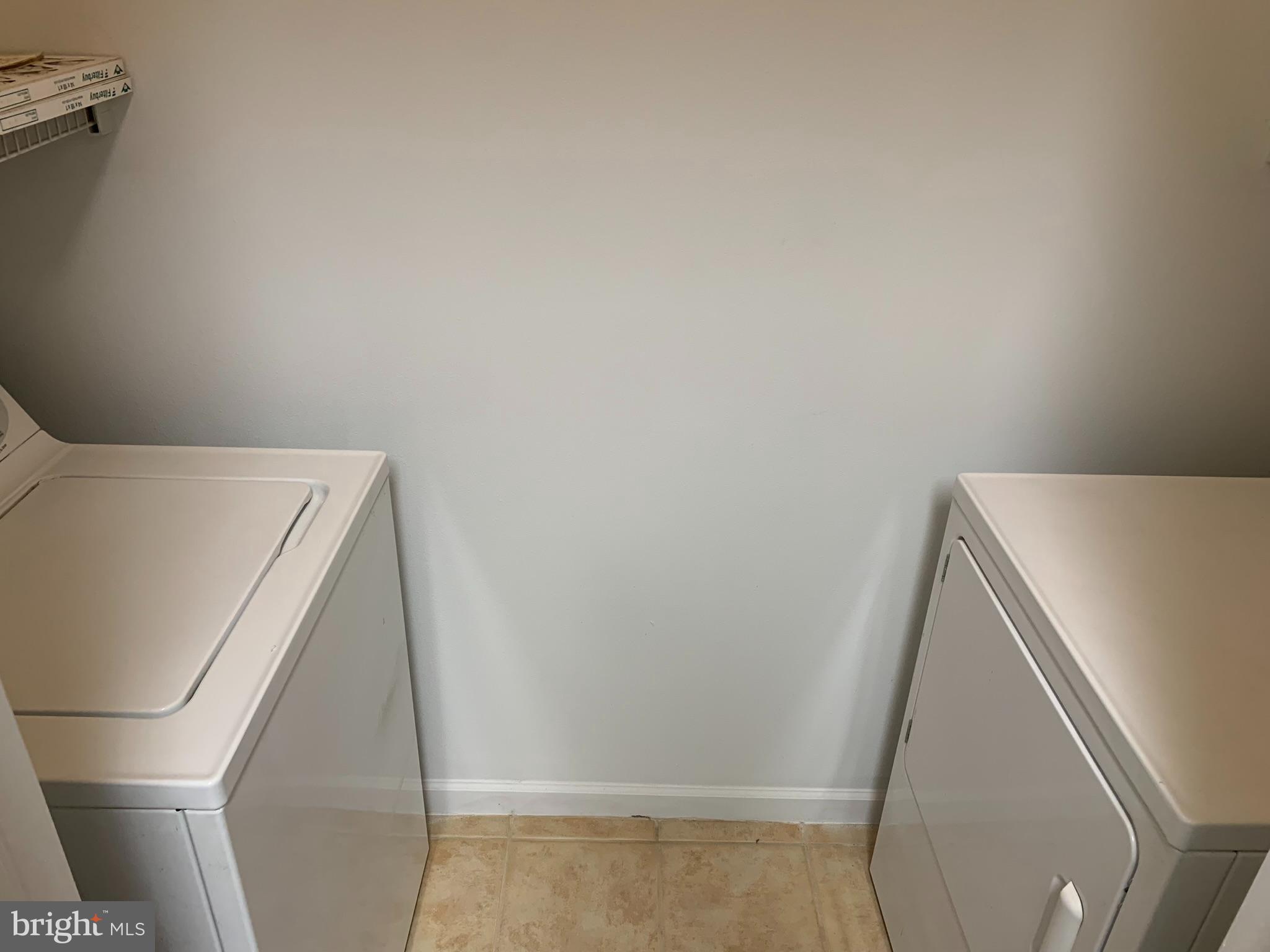 ASHMORE AT GERMANOWN COMMUNITY - Residential Lease