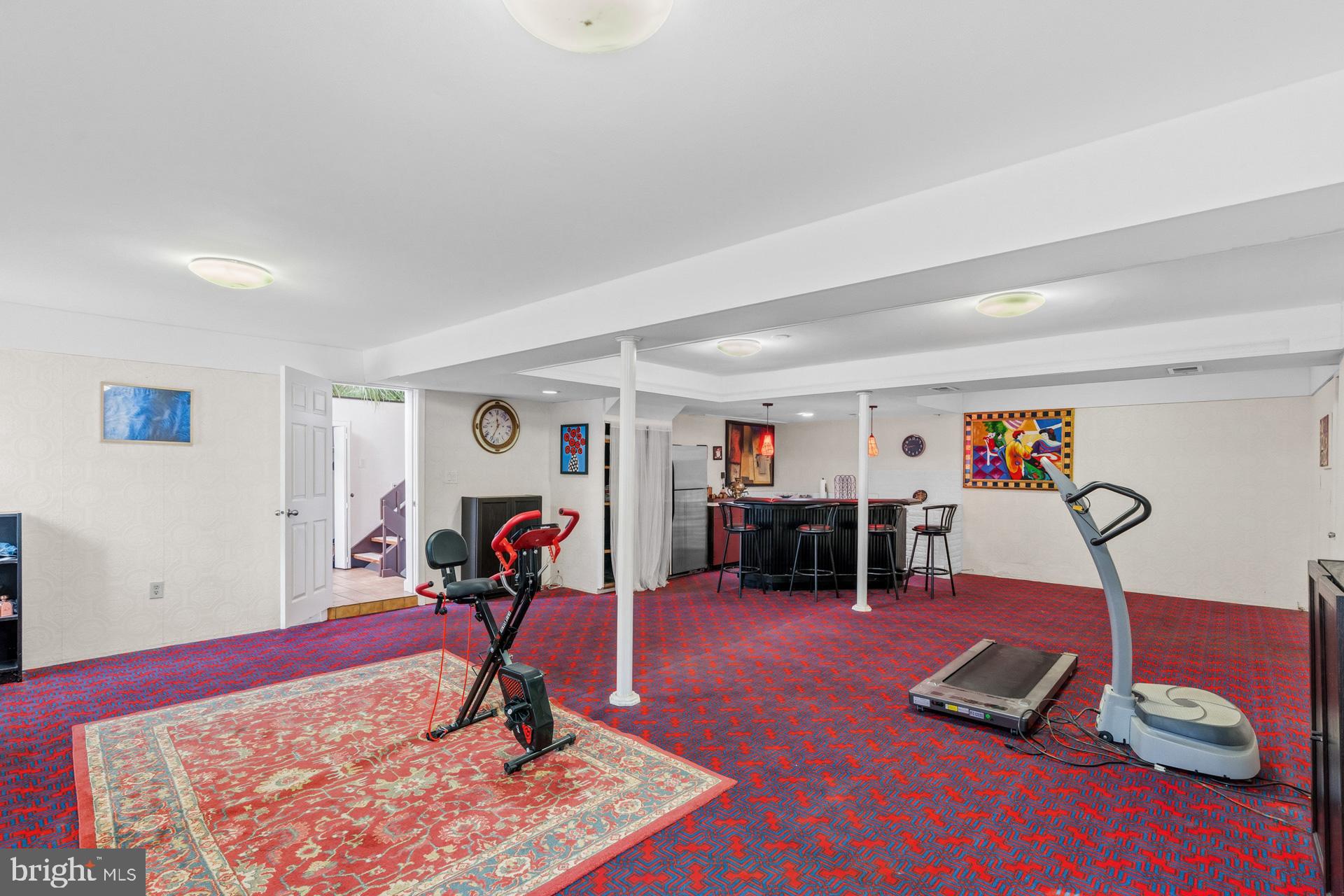 WOODLEY GARDENS - Residential