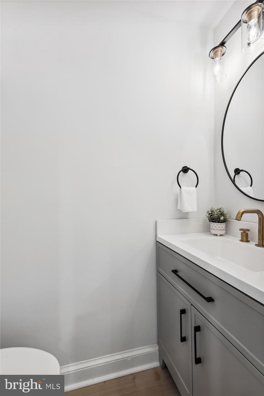 WOODACRES - Residential