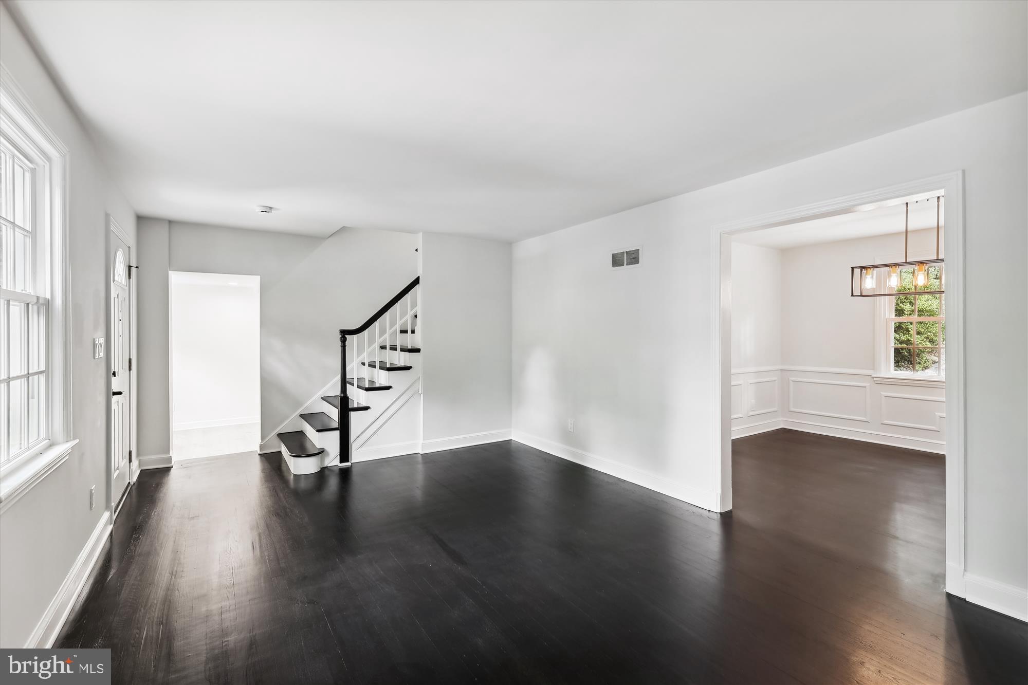 WOODACRES - Residential