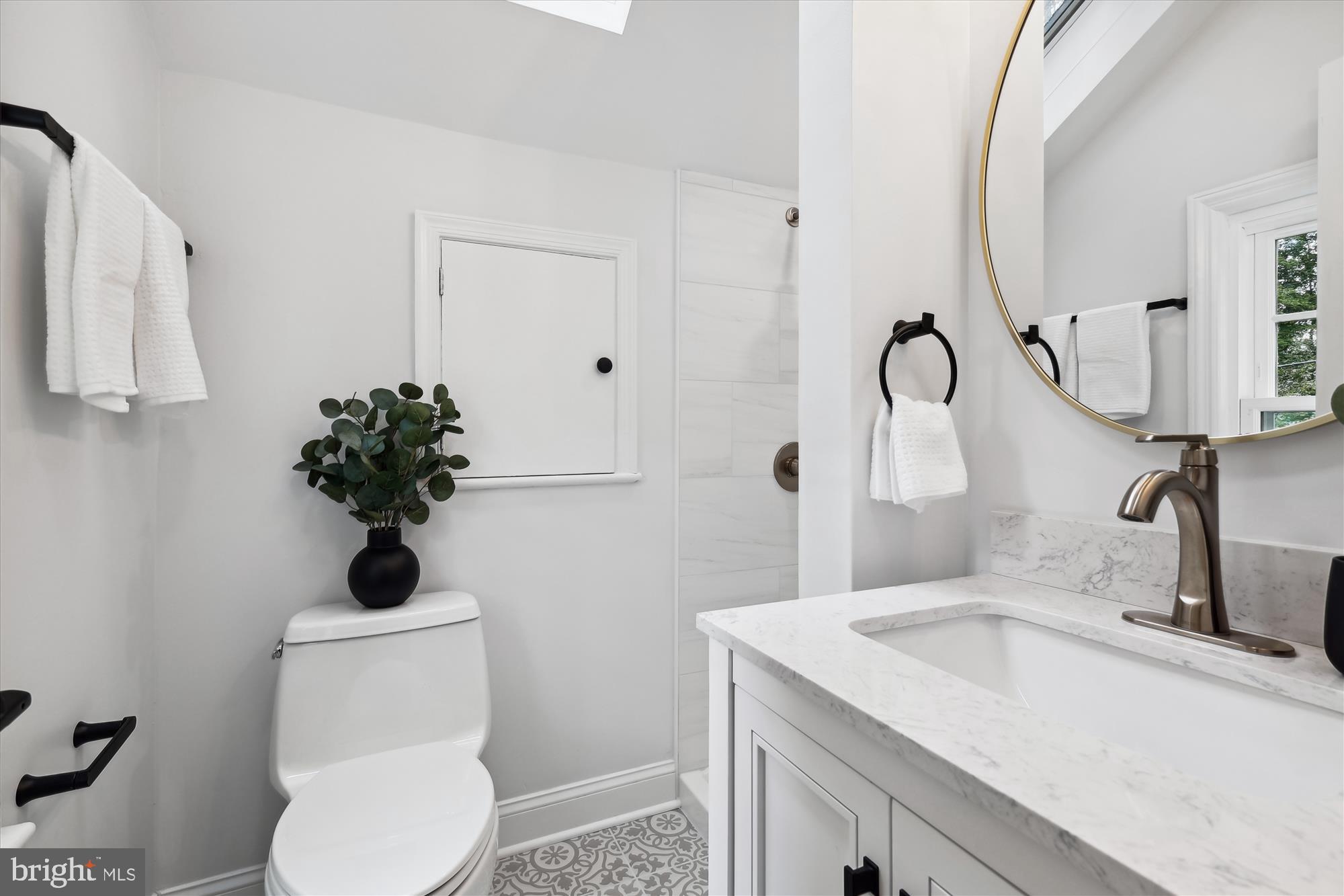 WOODACRES - Residential