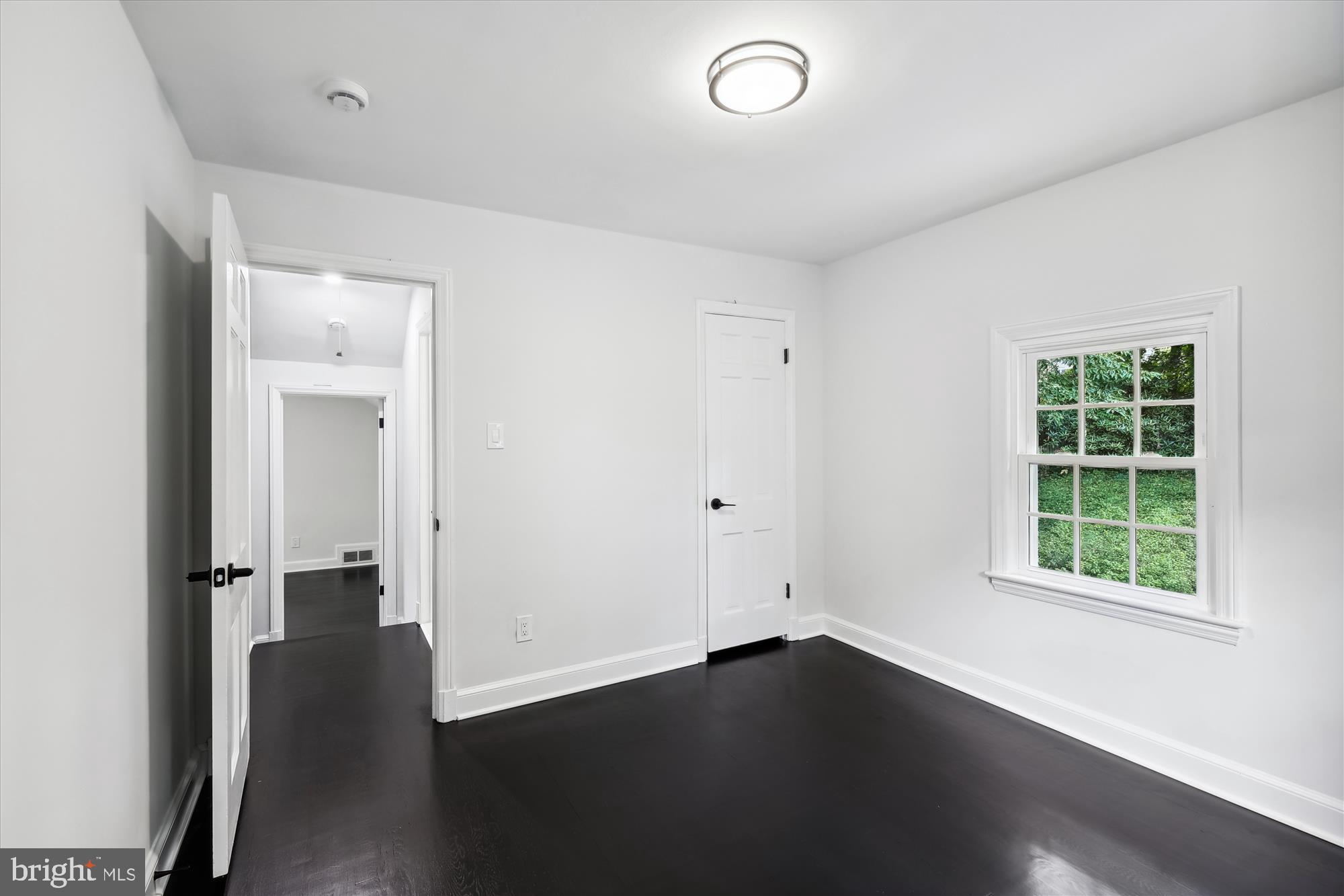 WOODACRES - Residential