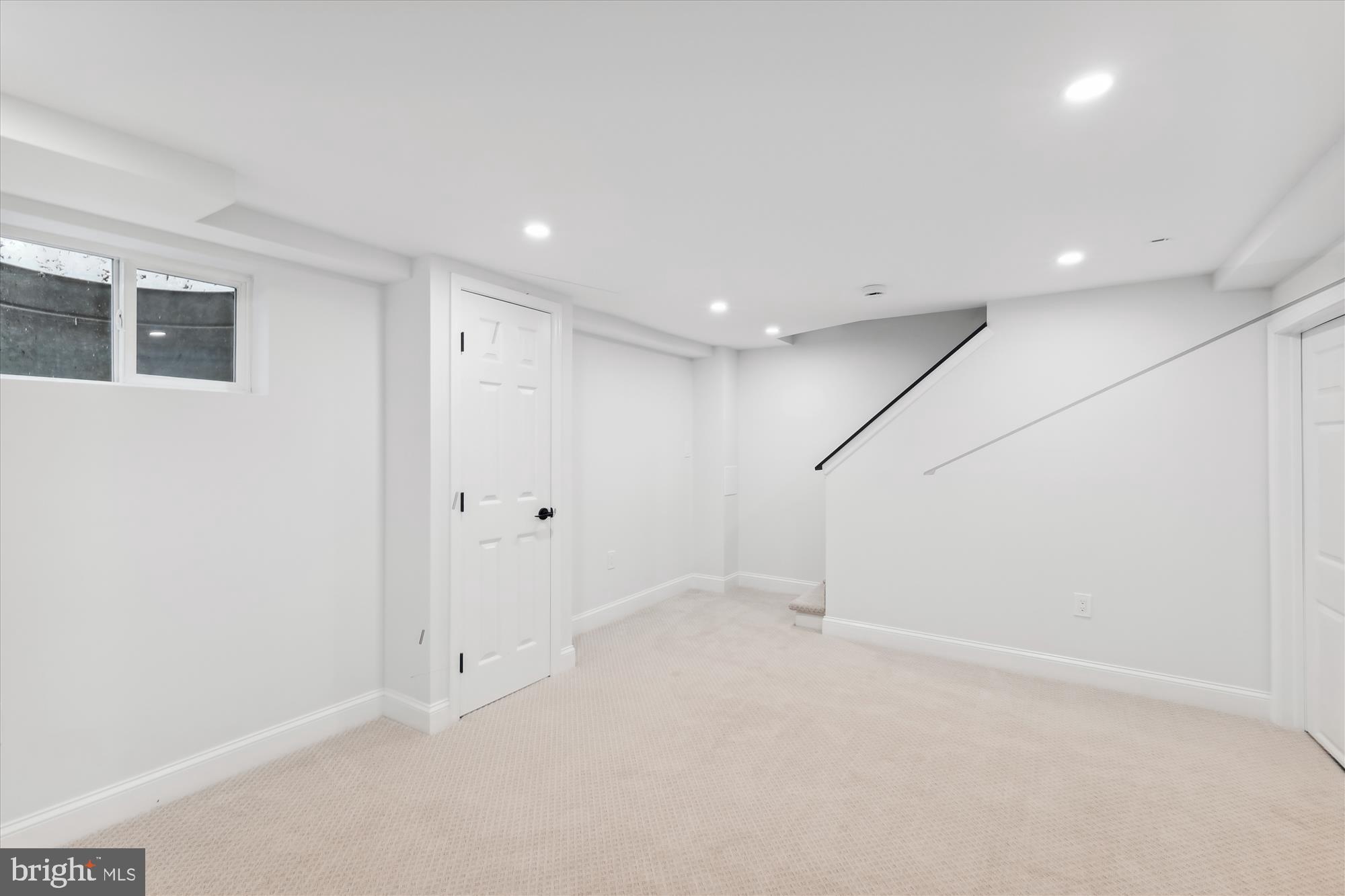 WOODACRES - Residential