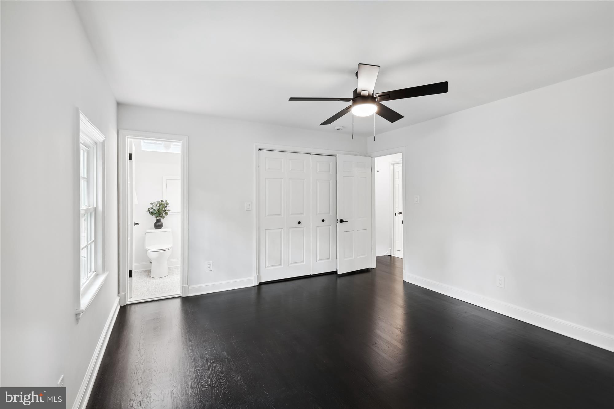 WOODACRES - Residential