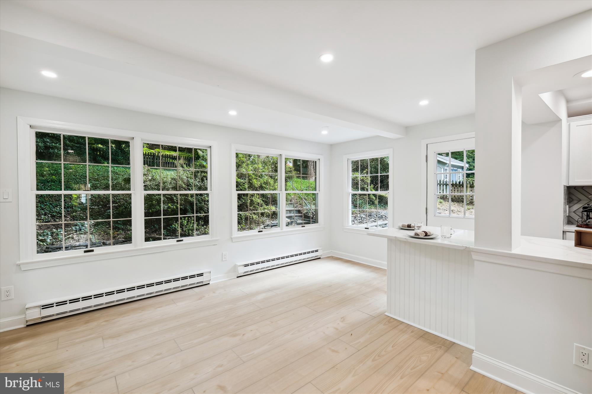 WOODACRES - Residential