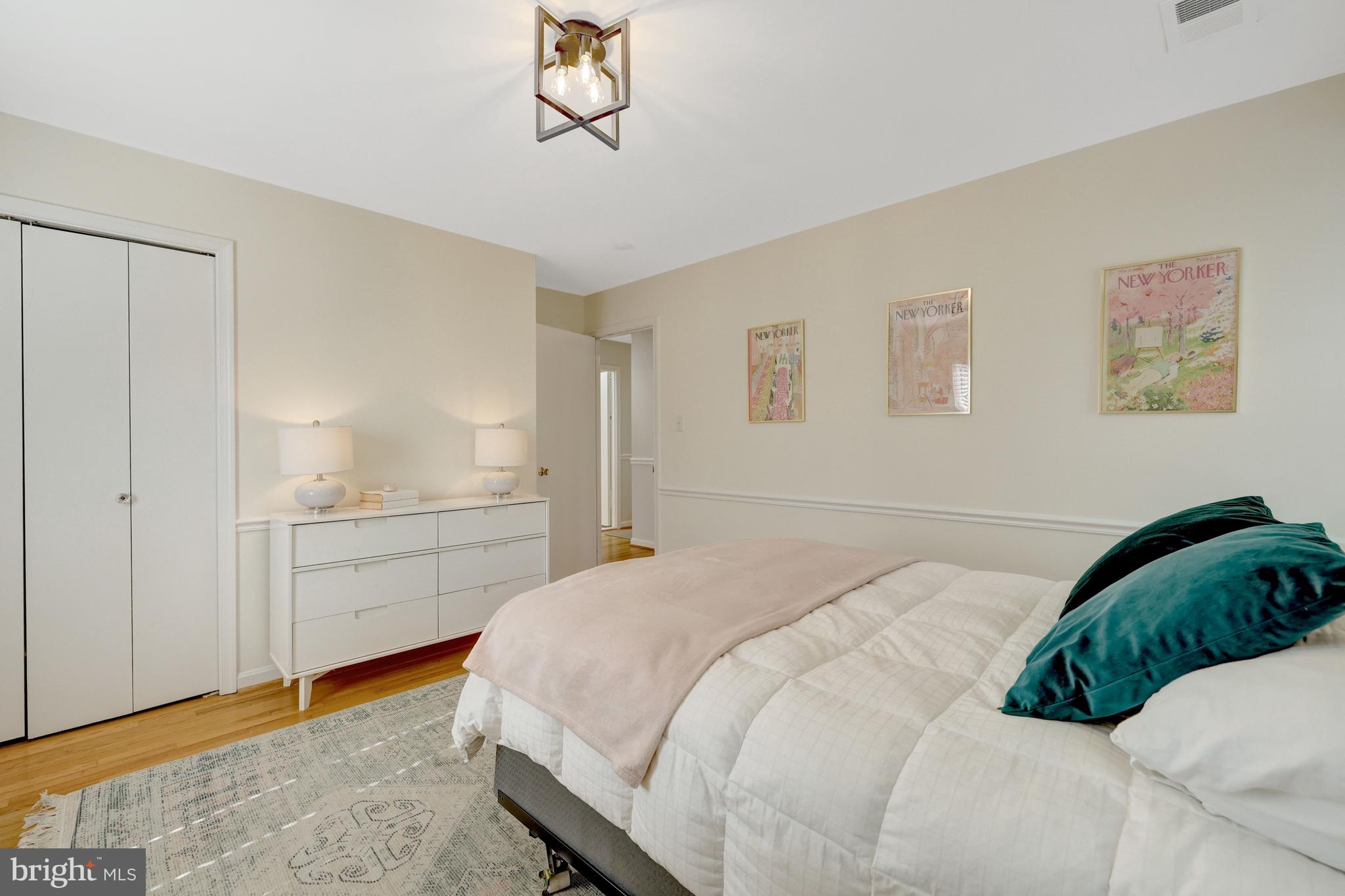 RESTON - Residential