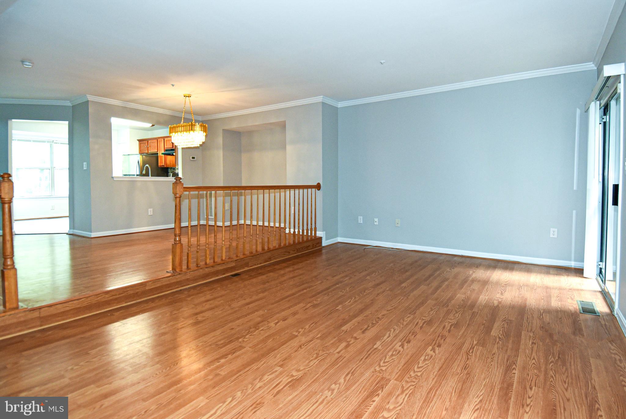 WOODVIEW VILLAGE - Residential