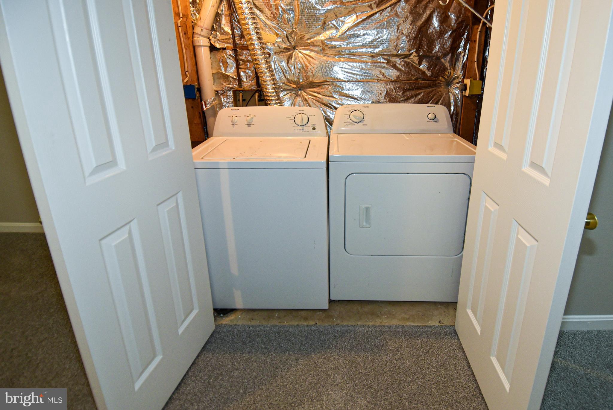 WOODVIEW VILLAGE - Residential