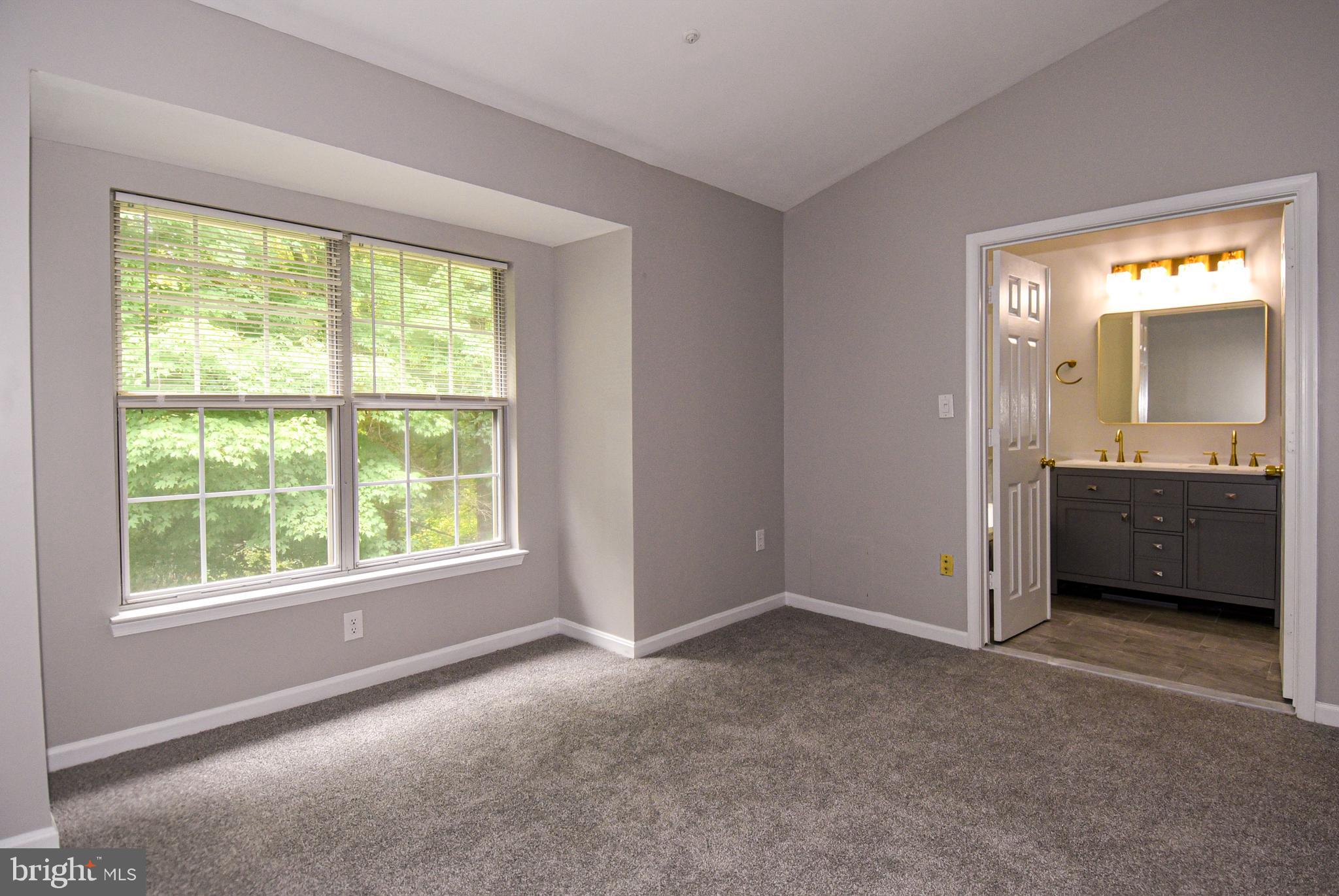 WOODVIEW VILLAGE - Residential