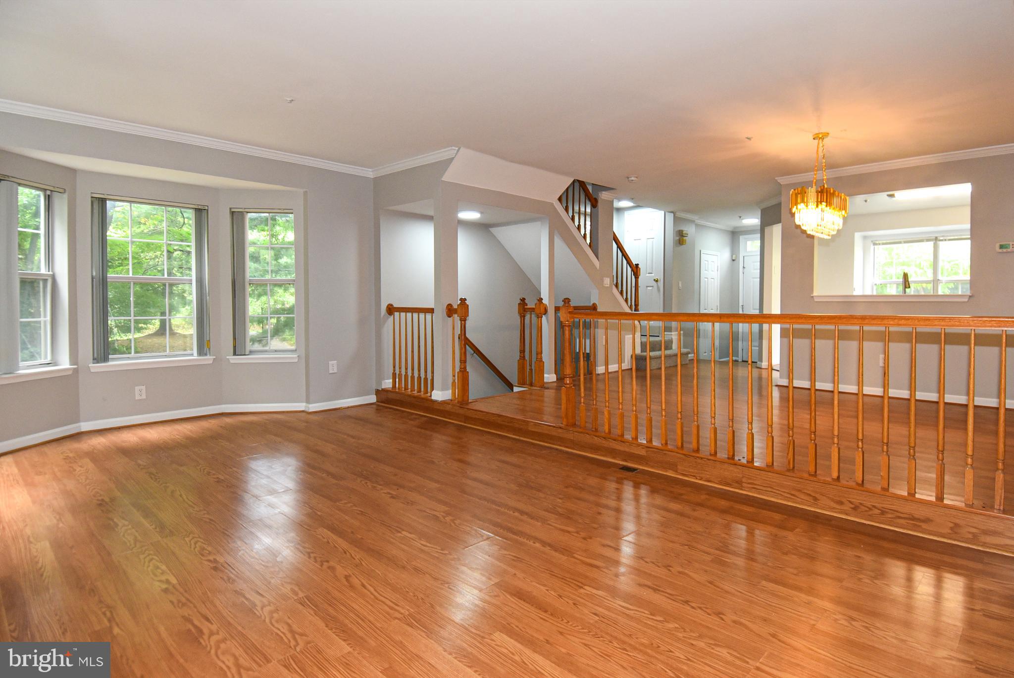 WOODVIEW VILLAGE - Residential