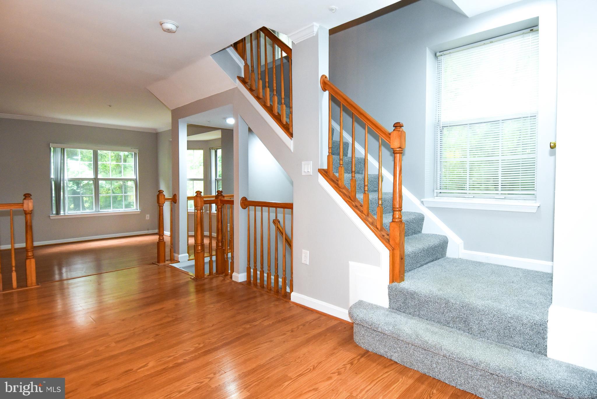 WOODVIEW VILLAGE - Residential