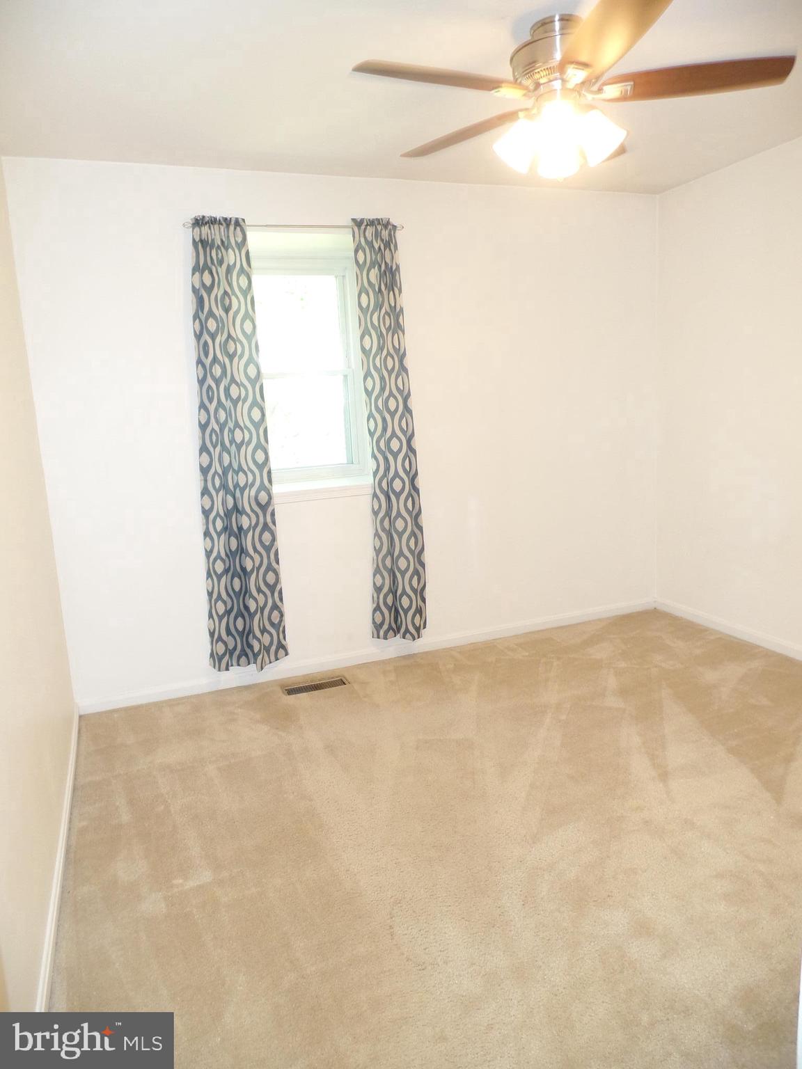 FAIRFAX PLAZA TOWNHOUSES - Residential