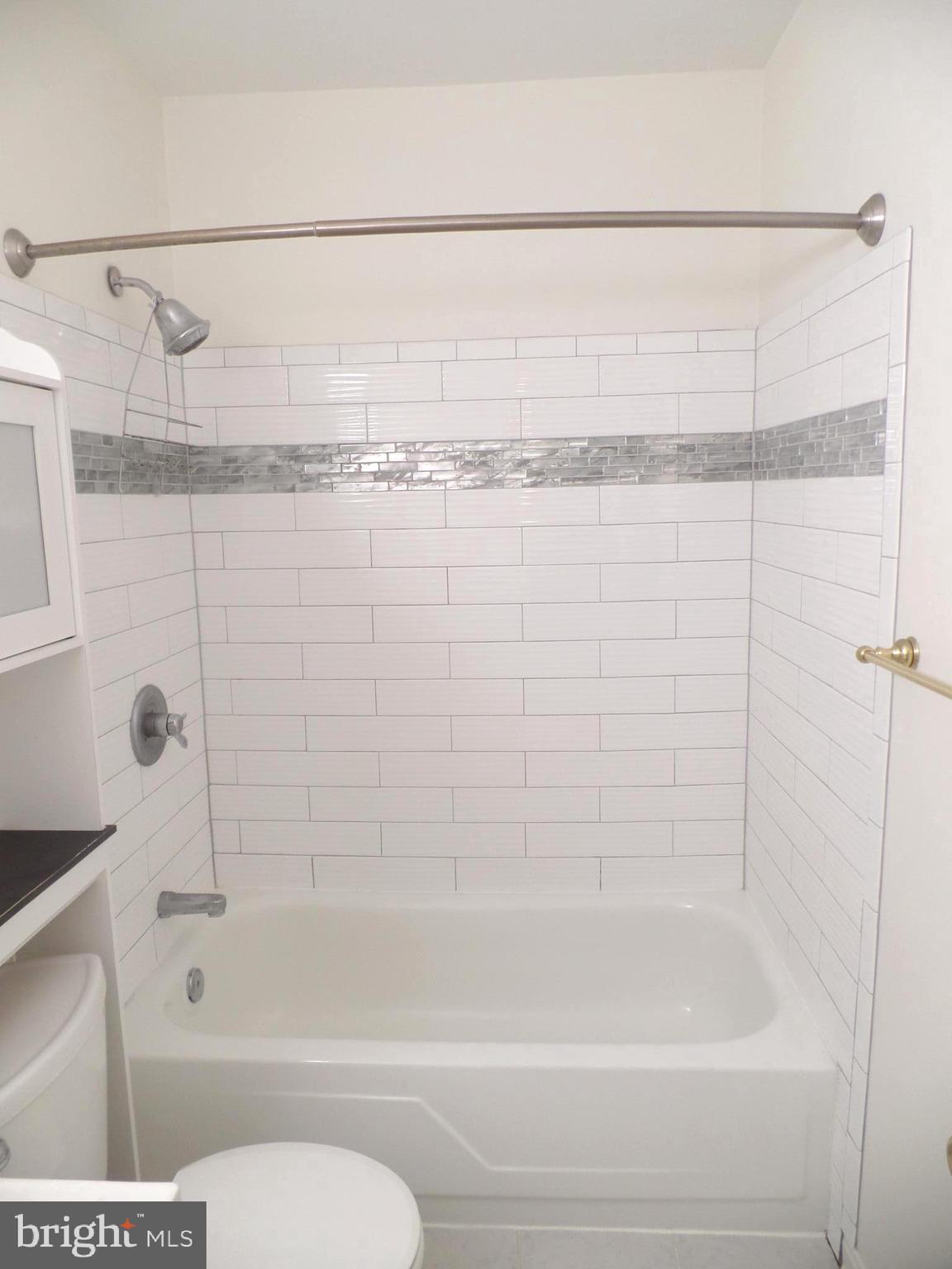 FAIRFAX PLAZA TOWNHOUSES - Residential