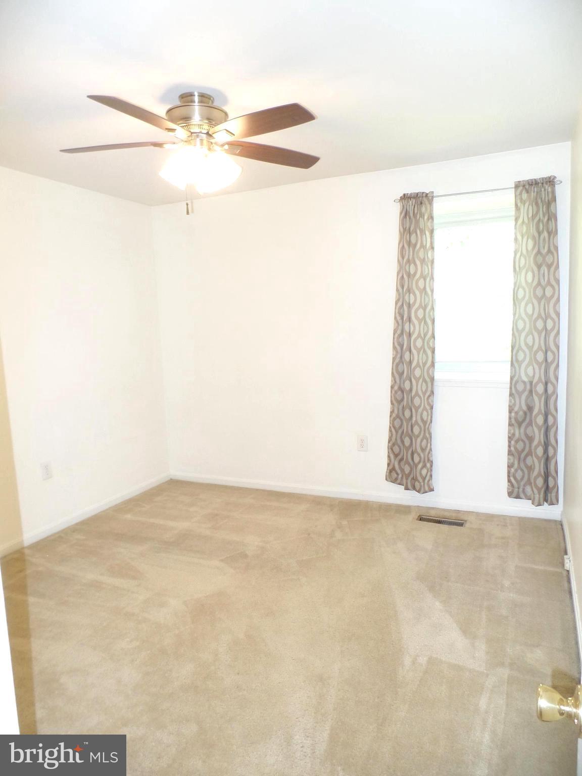 FAIRFAX PLAZA TOWNHOUSES - Residential