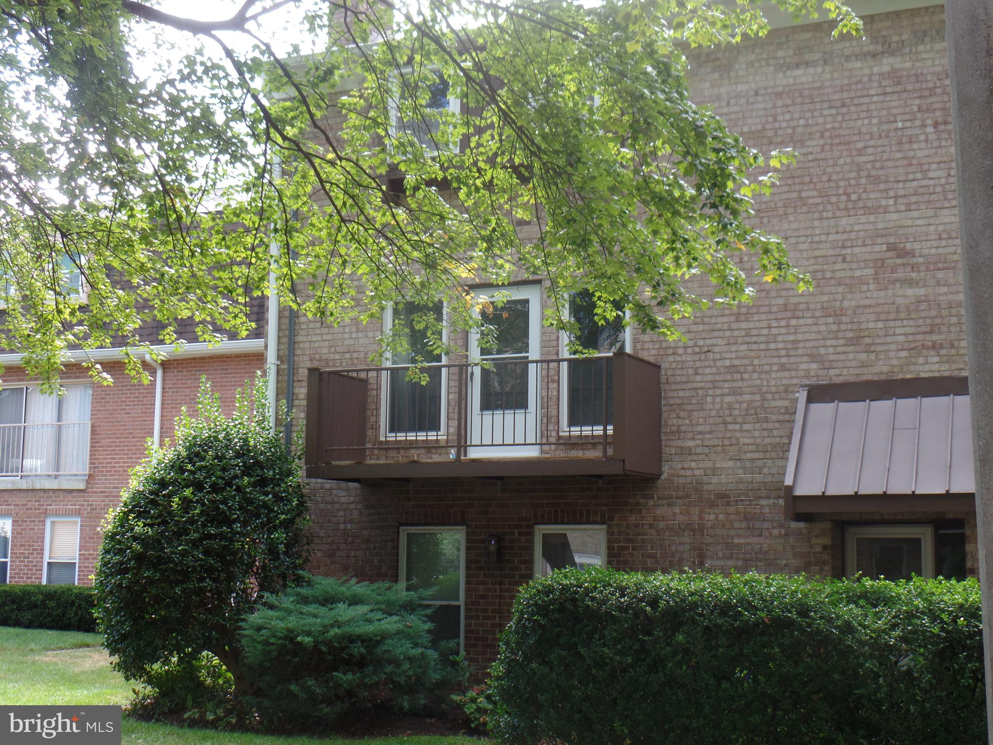 FAIRFAX PLAZA TOWNHOUSES - Residential