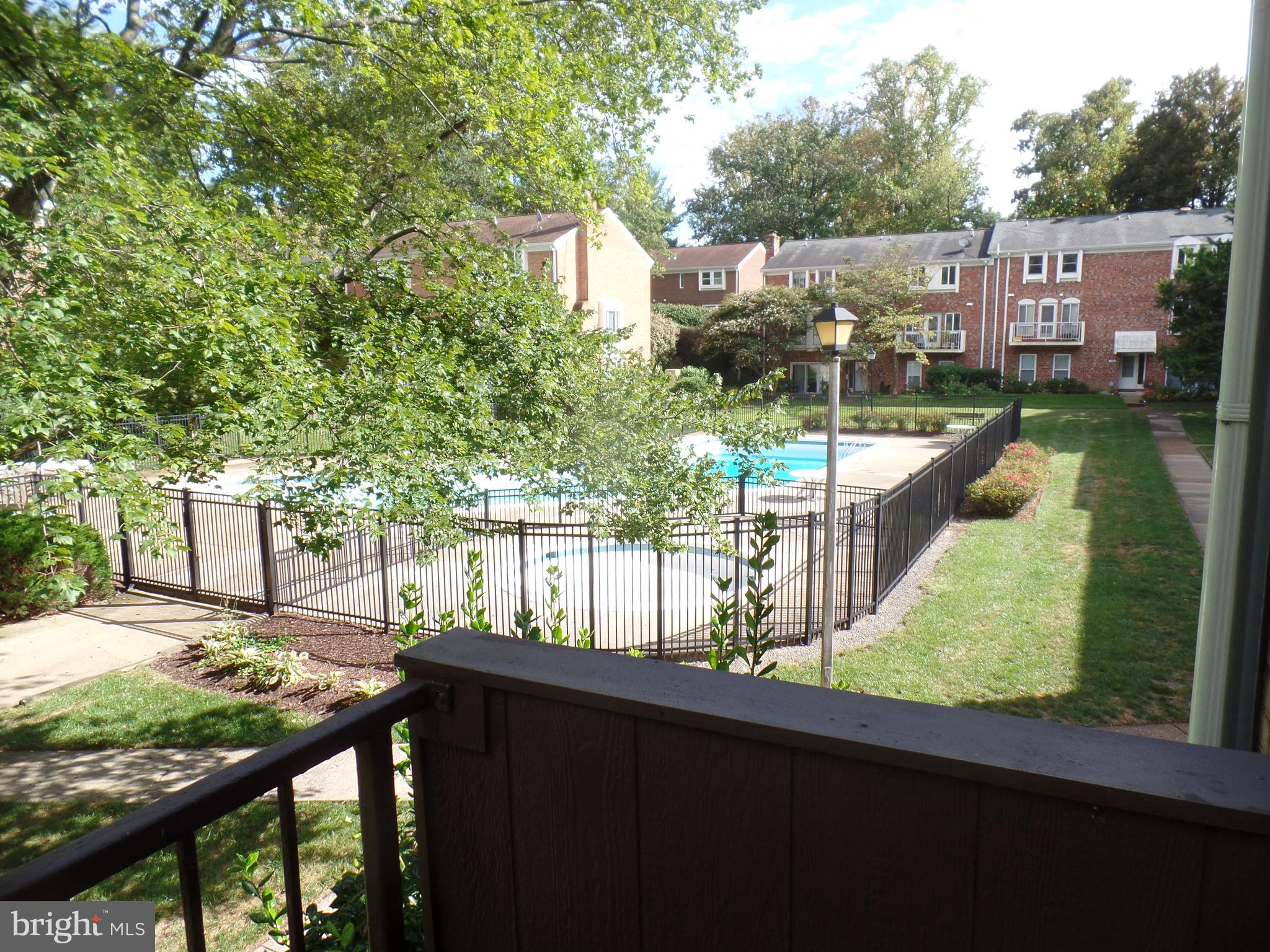 FAIRFAX PLAZA TOWNHOUSES - Residential