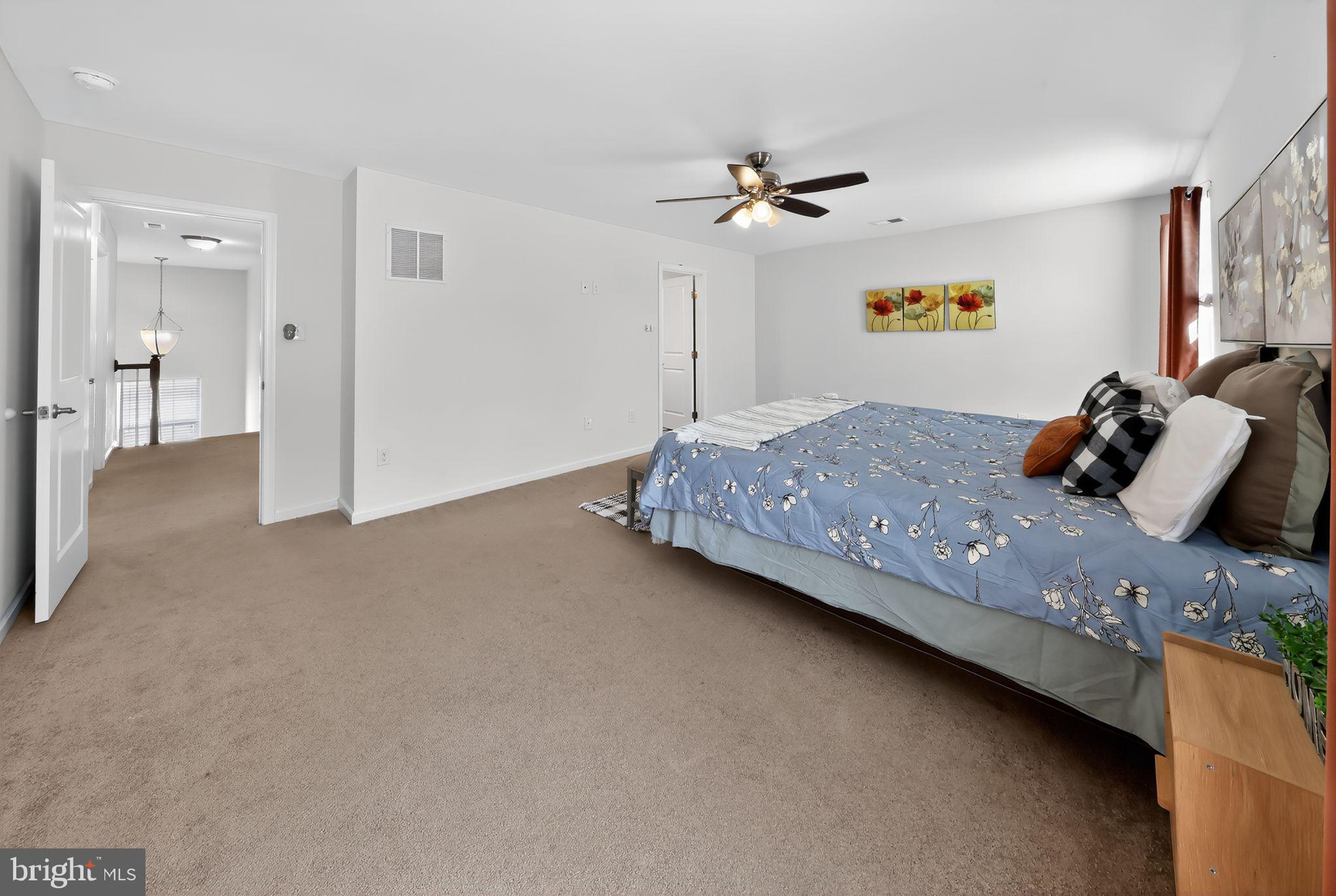 CANAL VIEW - Residential