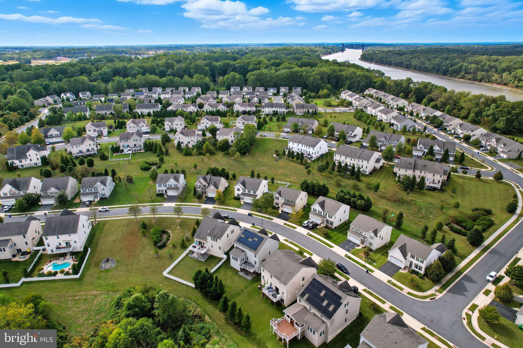 CANAL VIEW - Residential