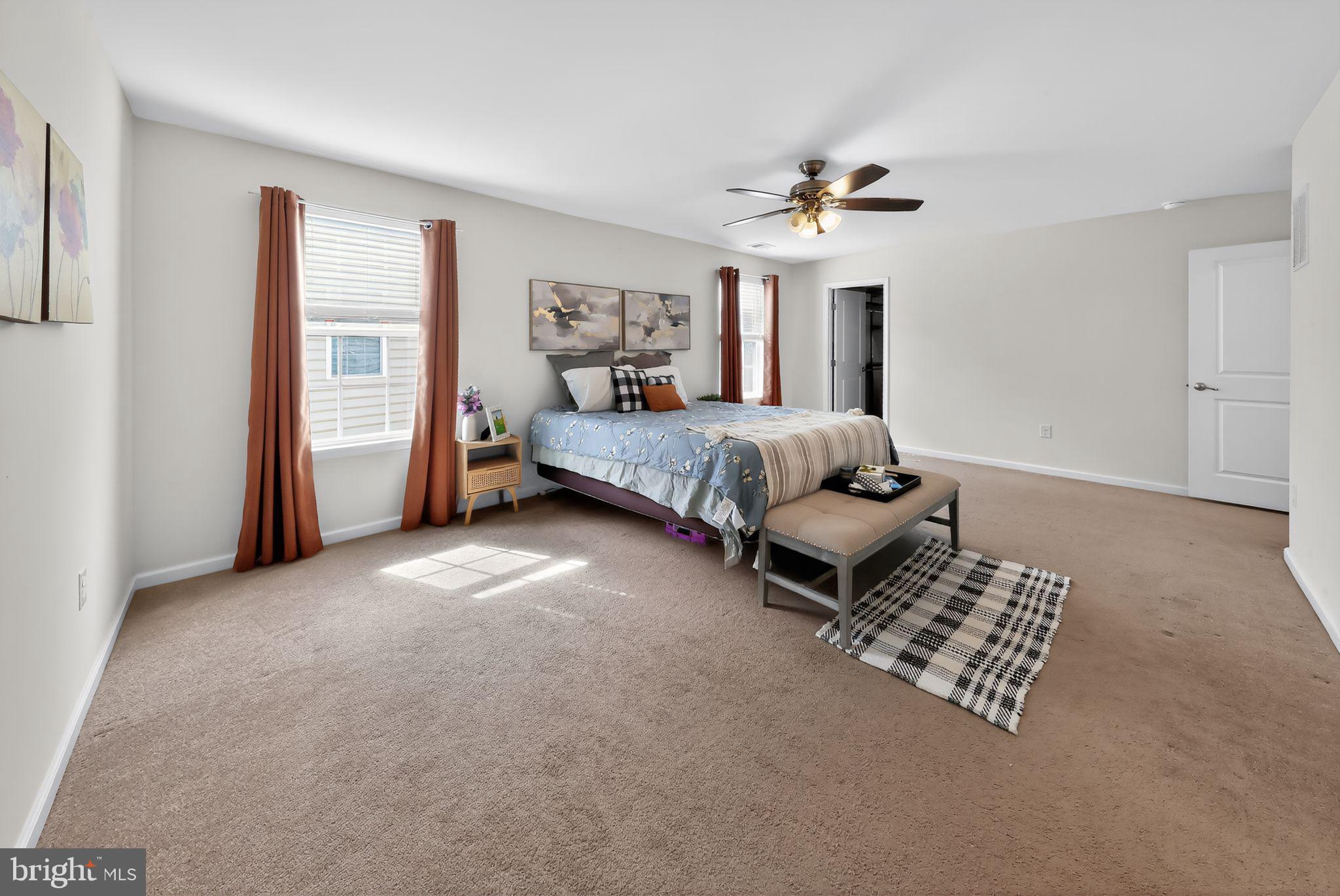 CANAL VIEW - Residential