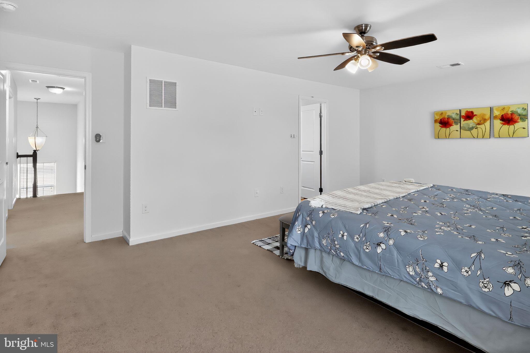 CANAL VIEW - Residential