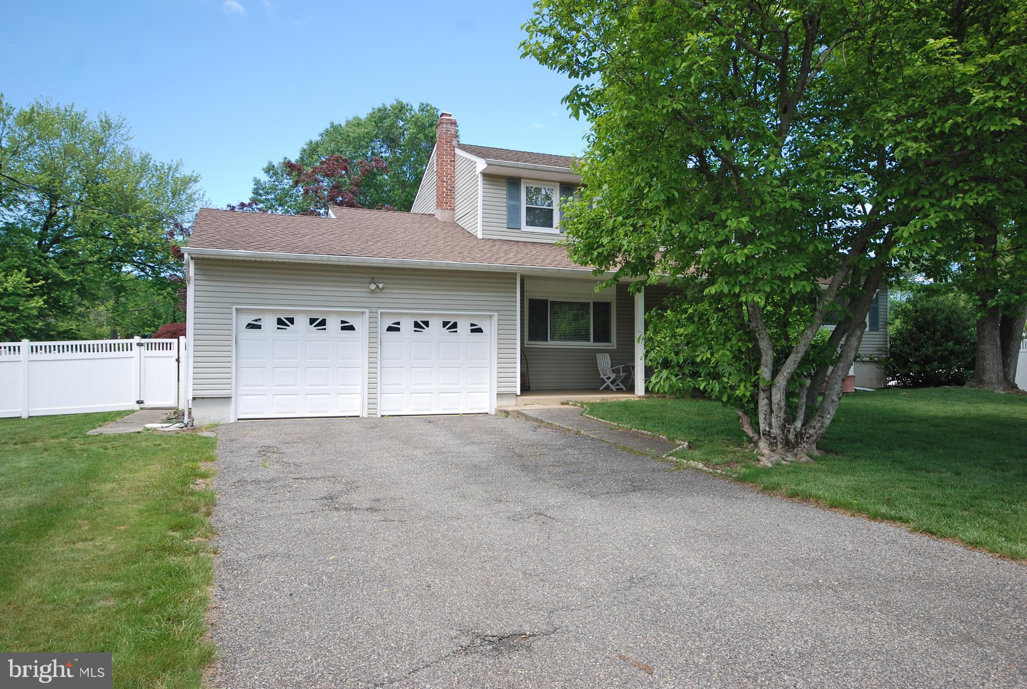 606 DUTCH NECK ROAD
