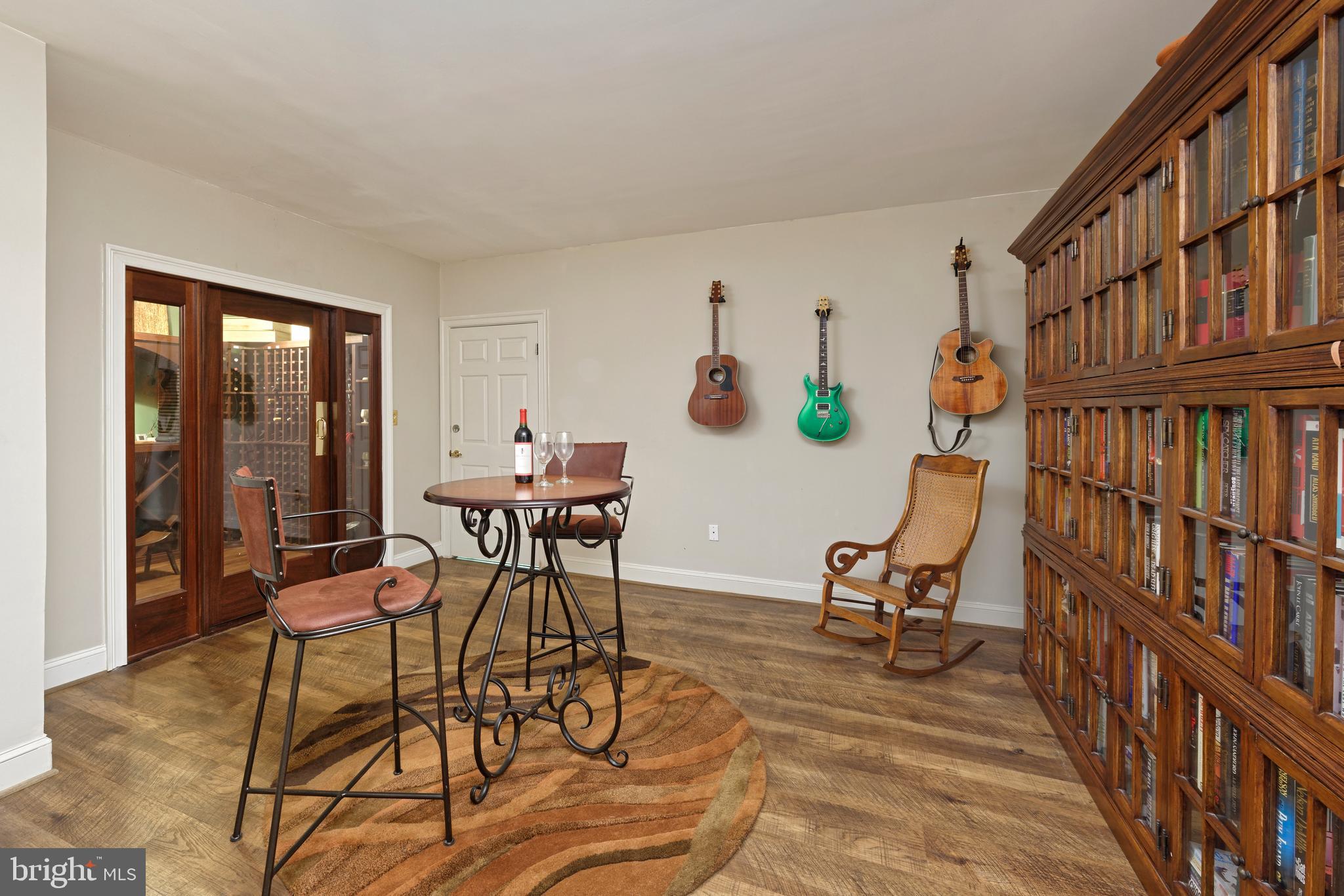 MCDONALD - Residential