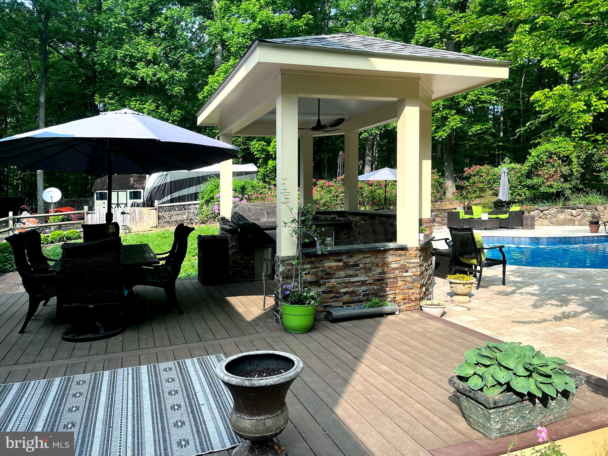 MCDONALD - Residential