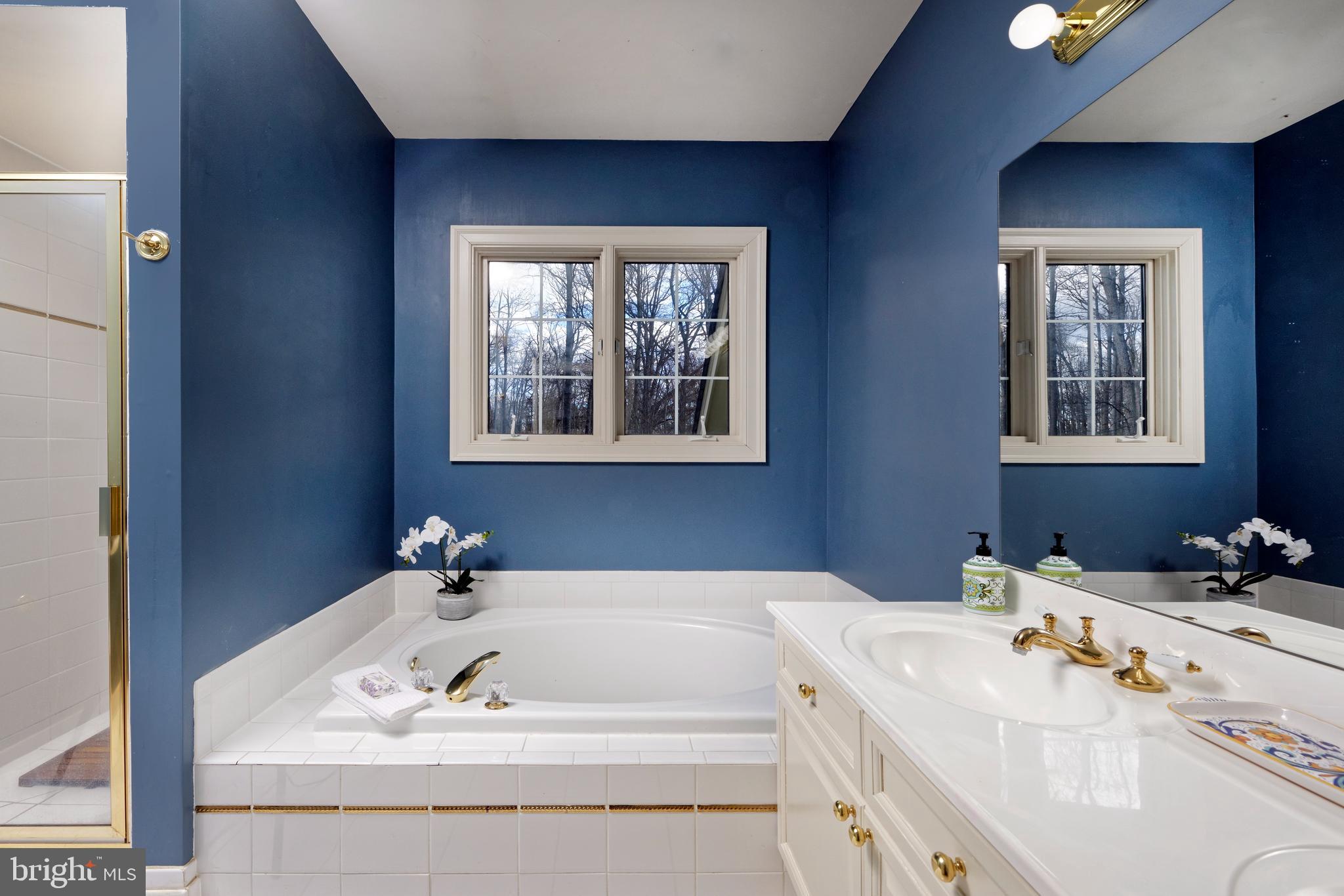 MCDONALD - Residential