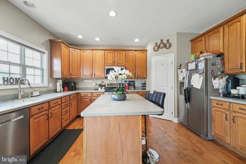 Tiny photo for 10 Tara Drive, SEWELL, NJ 08080 (MLS # NJGL2071790)