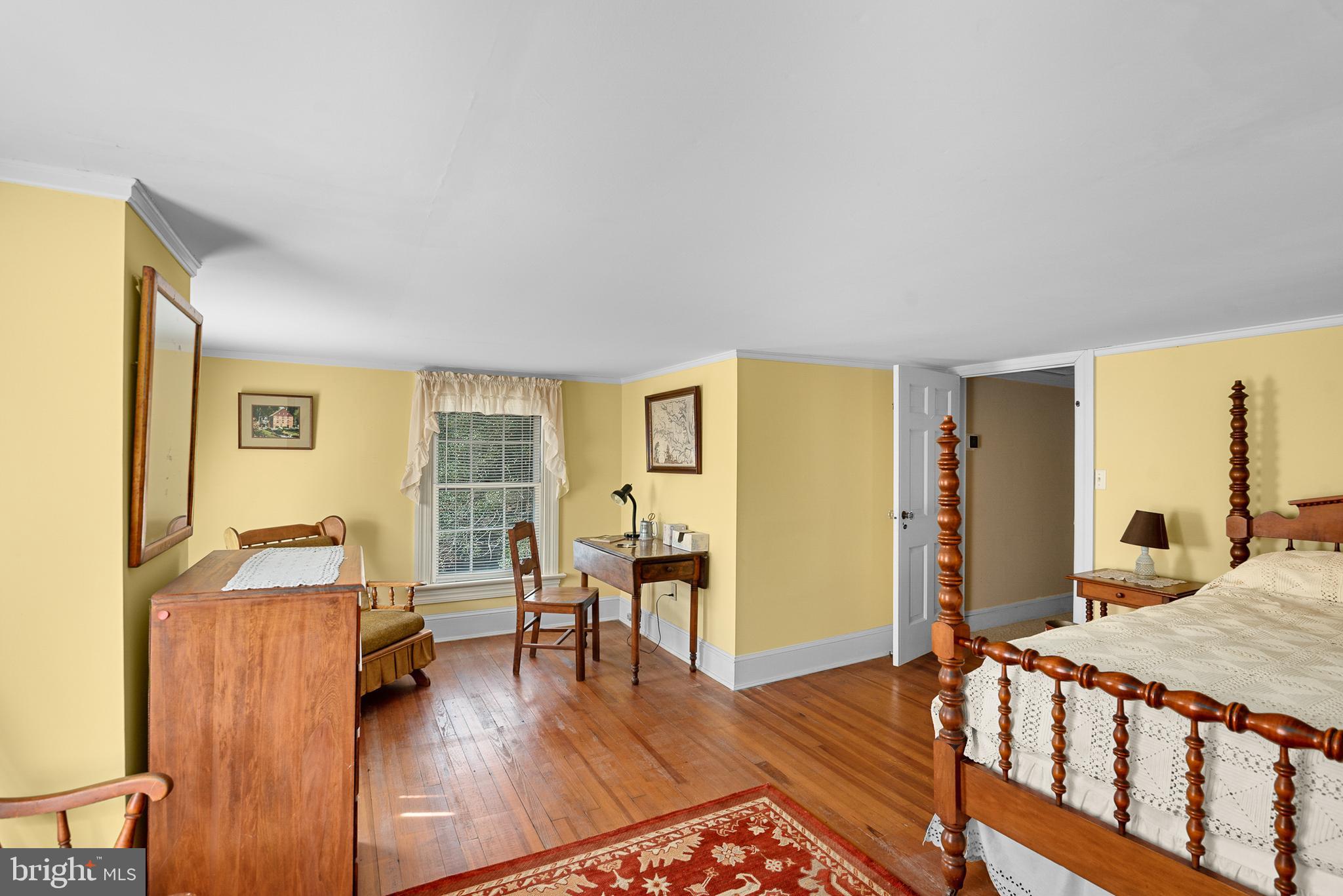 QUAKER NECK - Residential