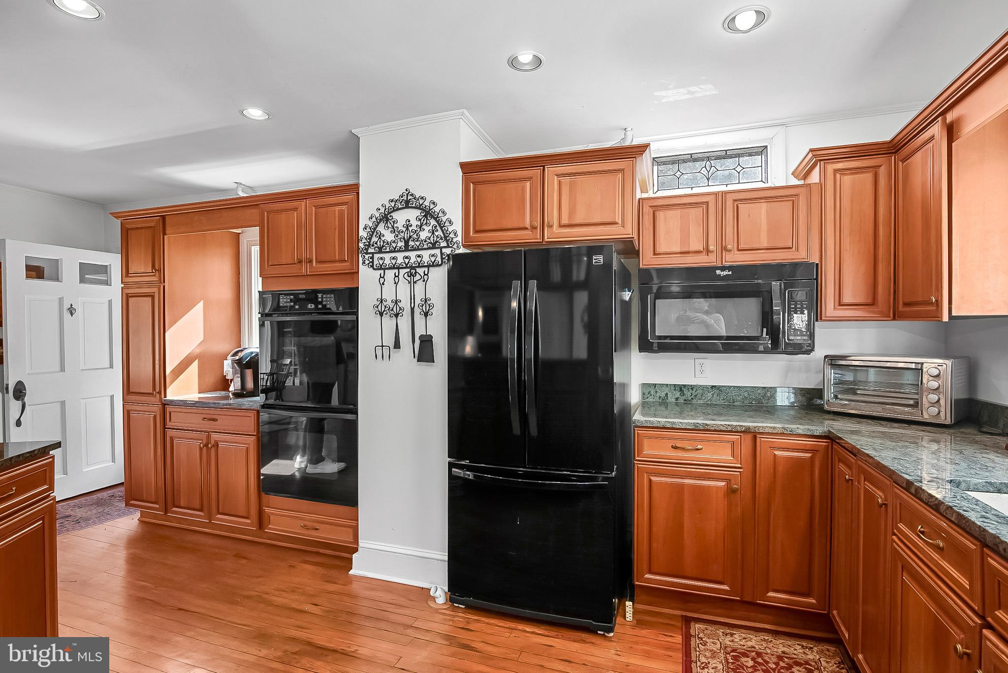 QUAKER NECK - Residential