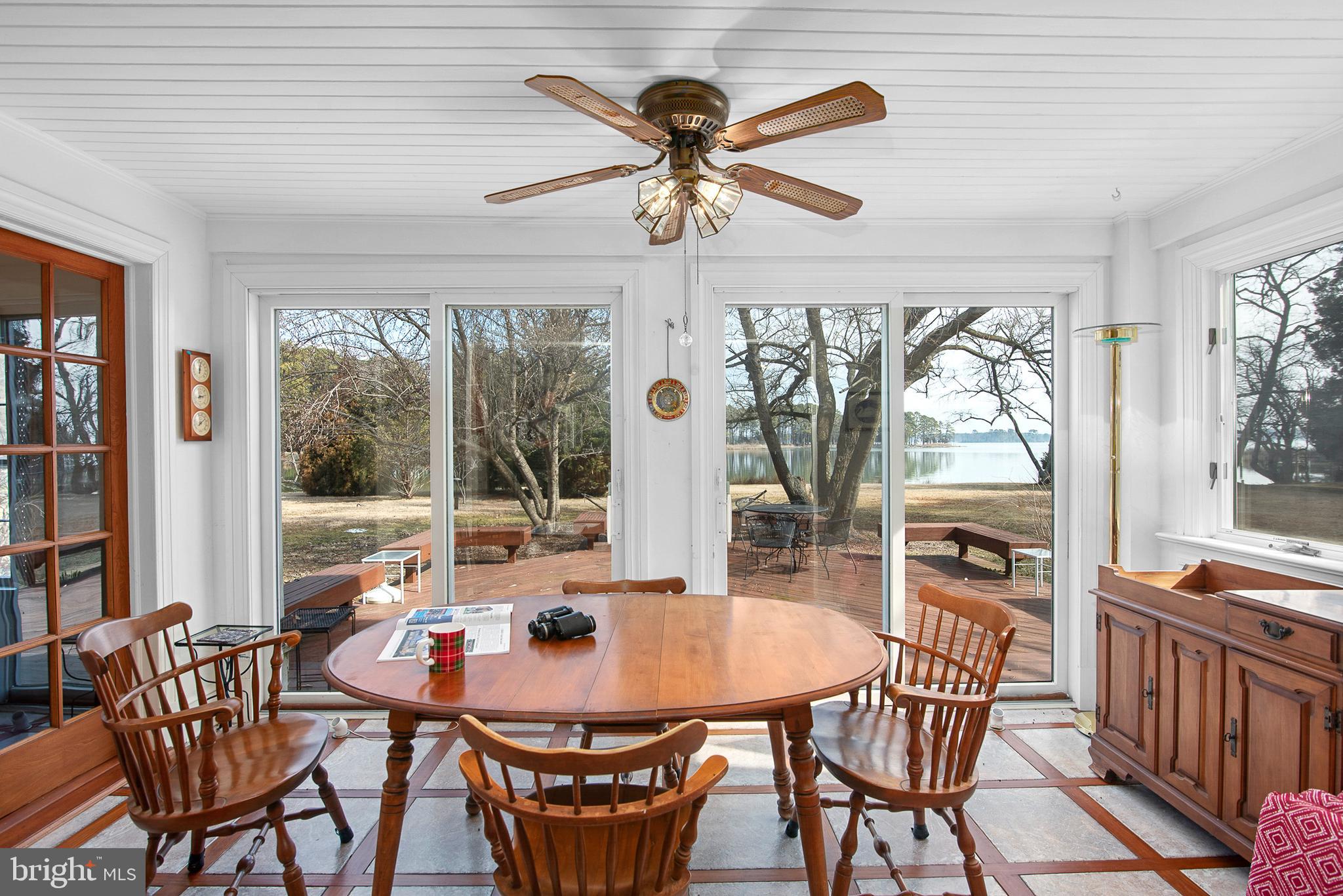 QUAKER NECK - Residential