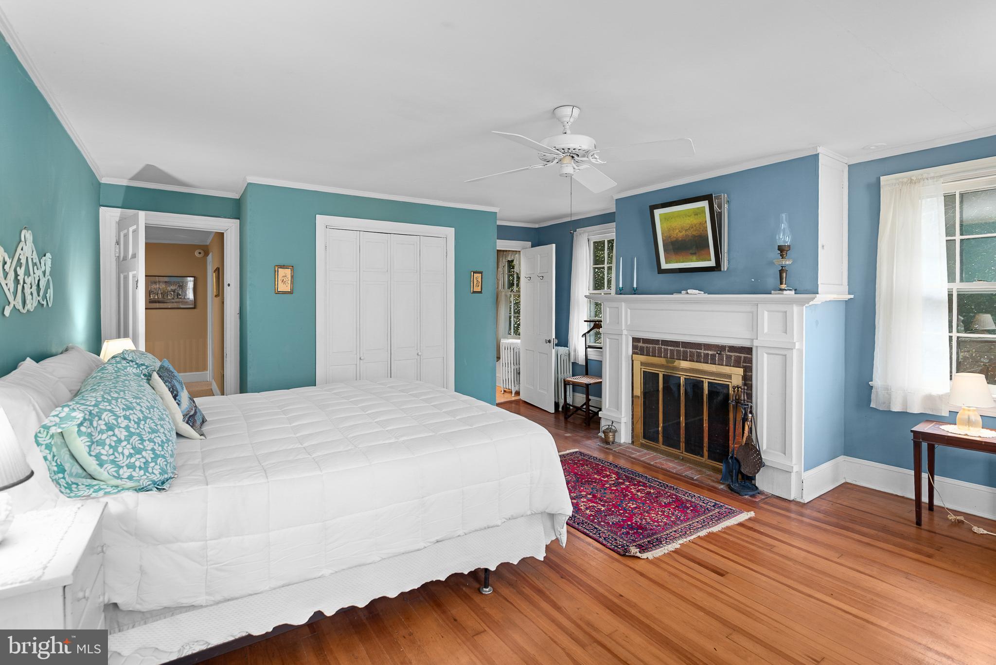 QUAKER NECK - Residential