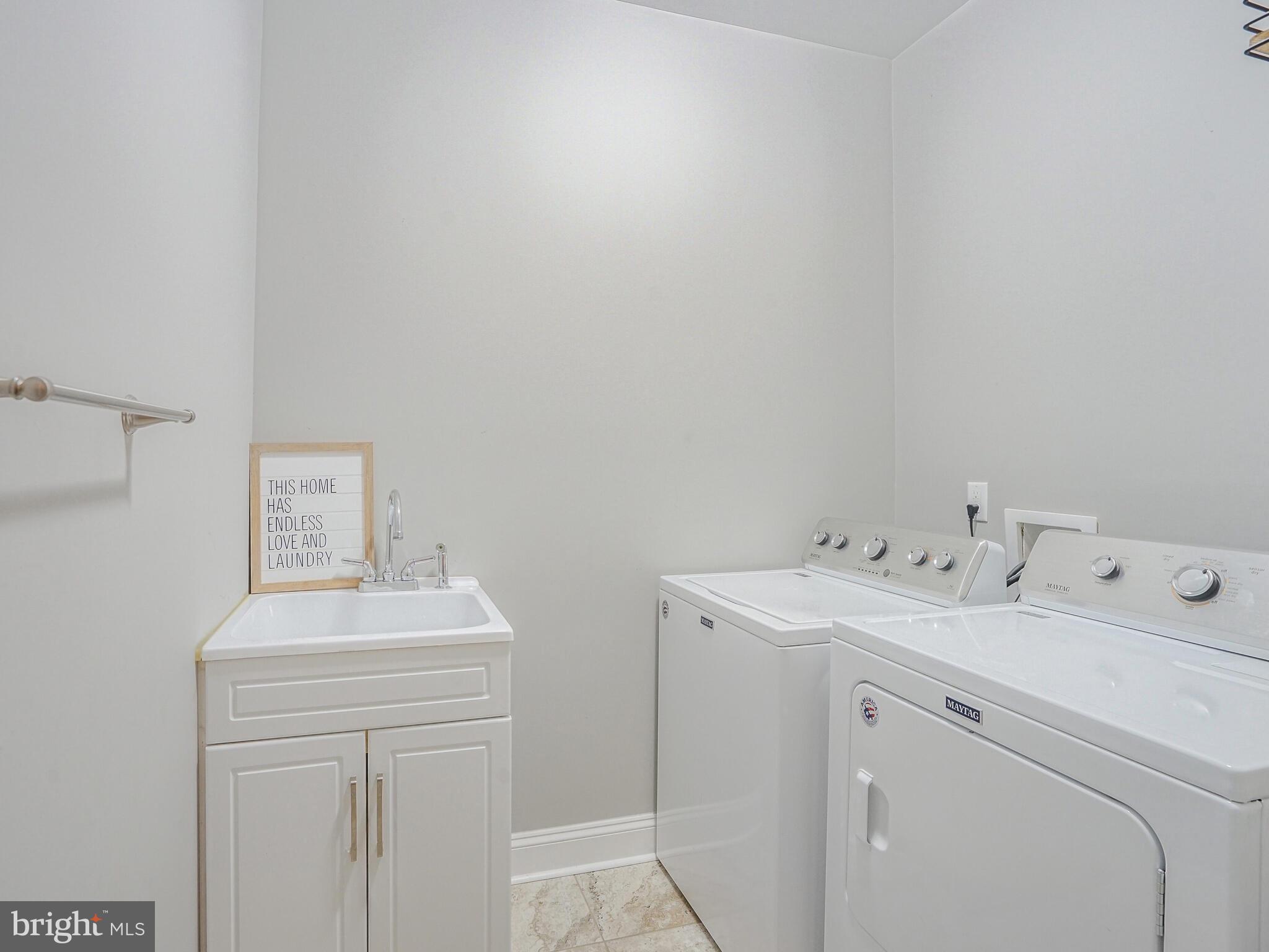 THE OAKS AT BRADDOCK CROSSING - Residential