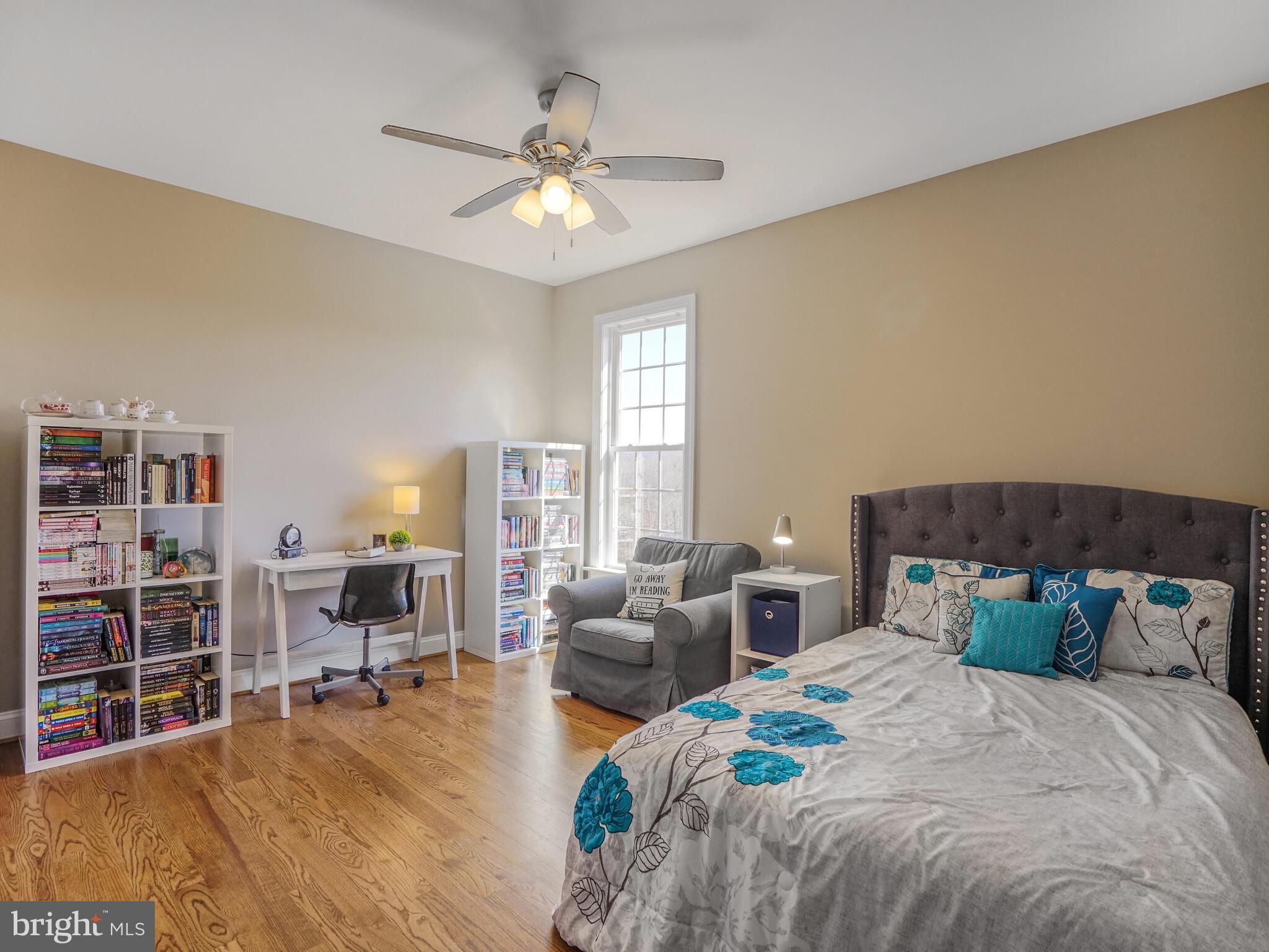 THE OAKS AT BRADDOCK CROSSING - Residential