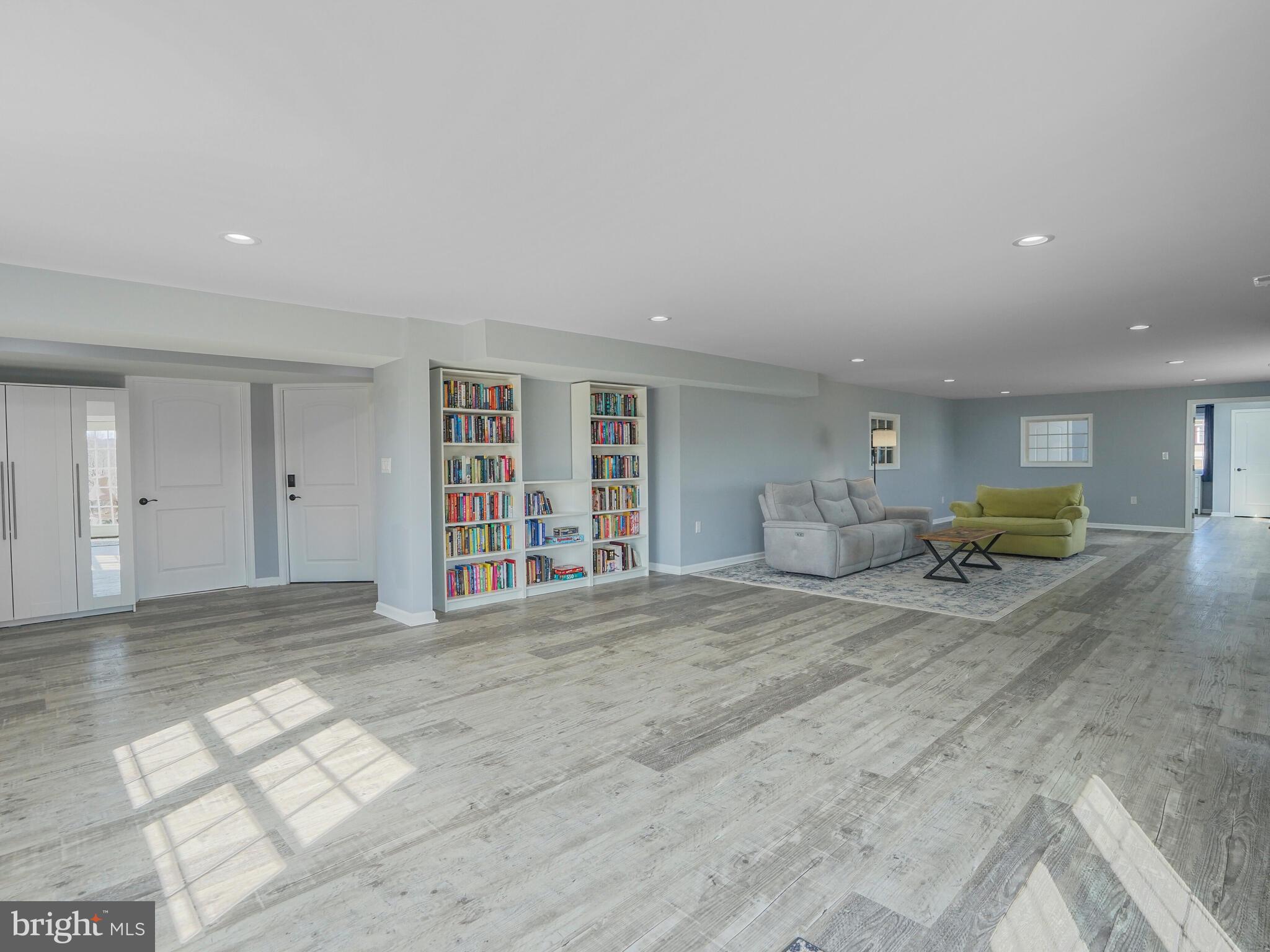 THE OAKS AT BRADDOCK CROSSING - Residential