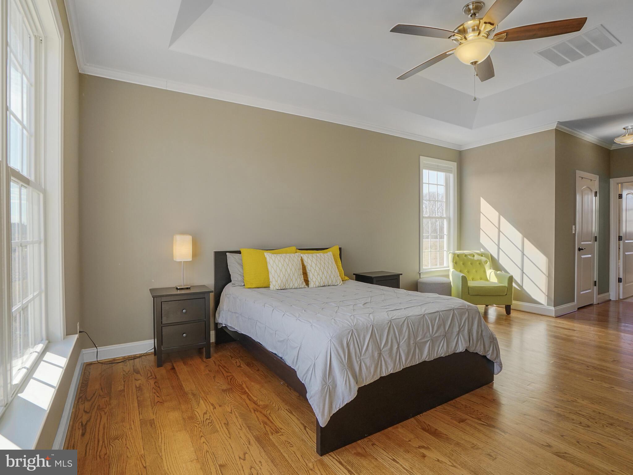 THE OAKS AT BRADDOCK CROSSING - Residential