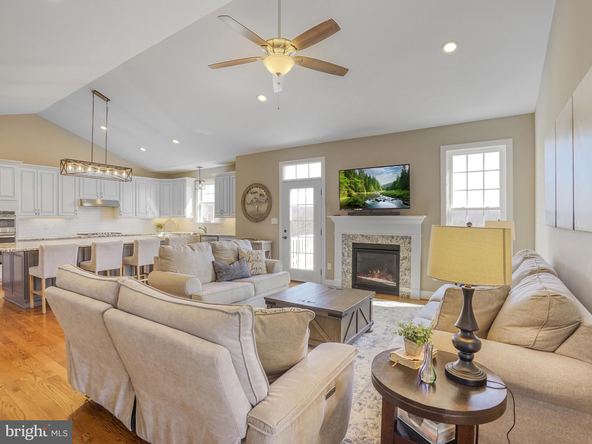 THE OAKS AT BRADDOCK CROSSING - Residential