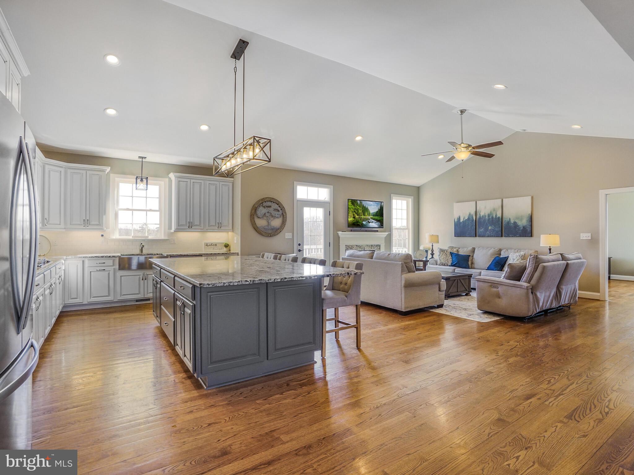 THE OAKS AT BRADDOCK CROSSING - Residential