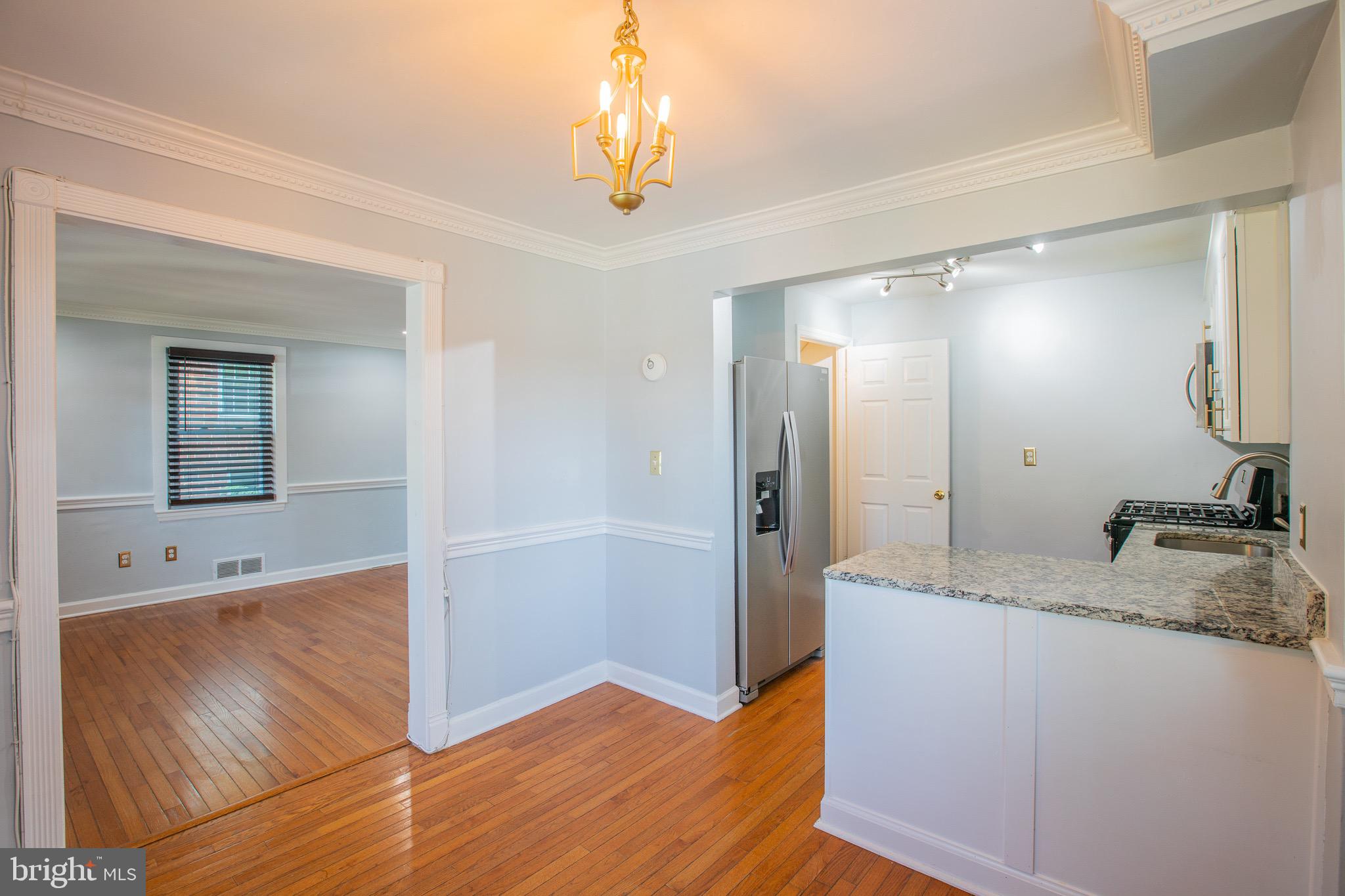 COLLEGE PARK - Residential Lease