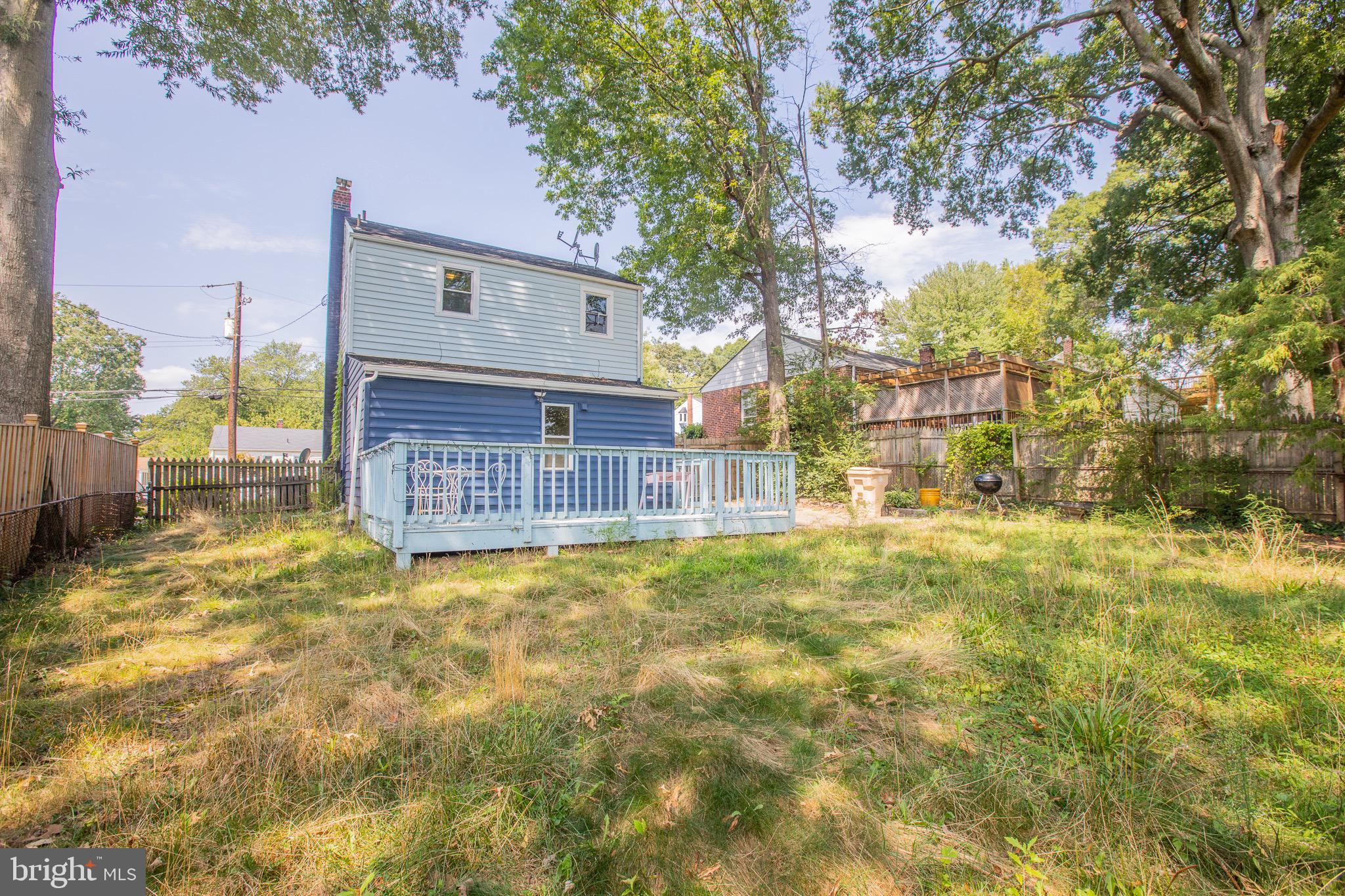 COLLEGE PARK - Residential Lease