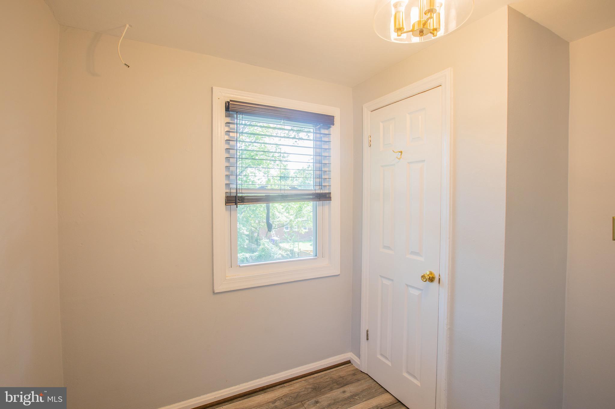 COLLEGE PARK - Residential Lease