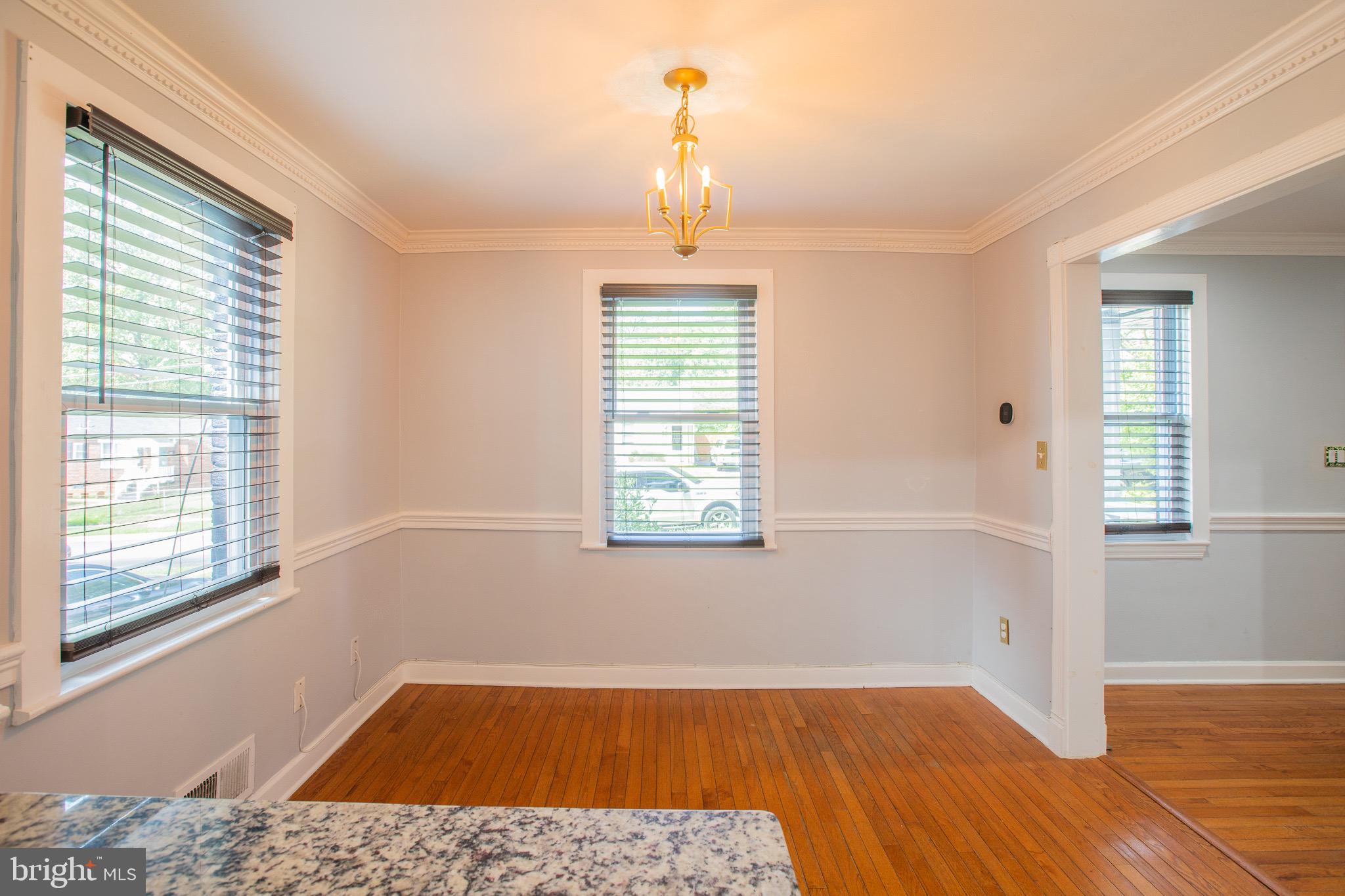 COLLEGE PARK - Residential Lease