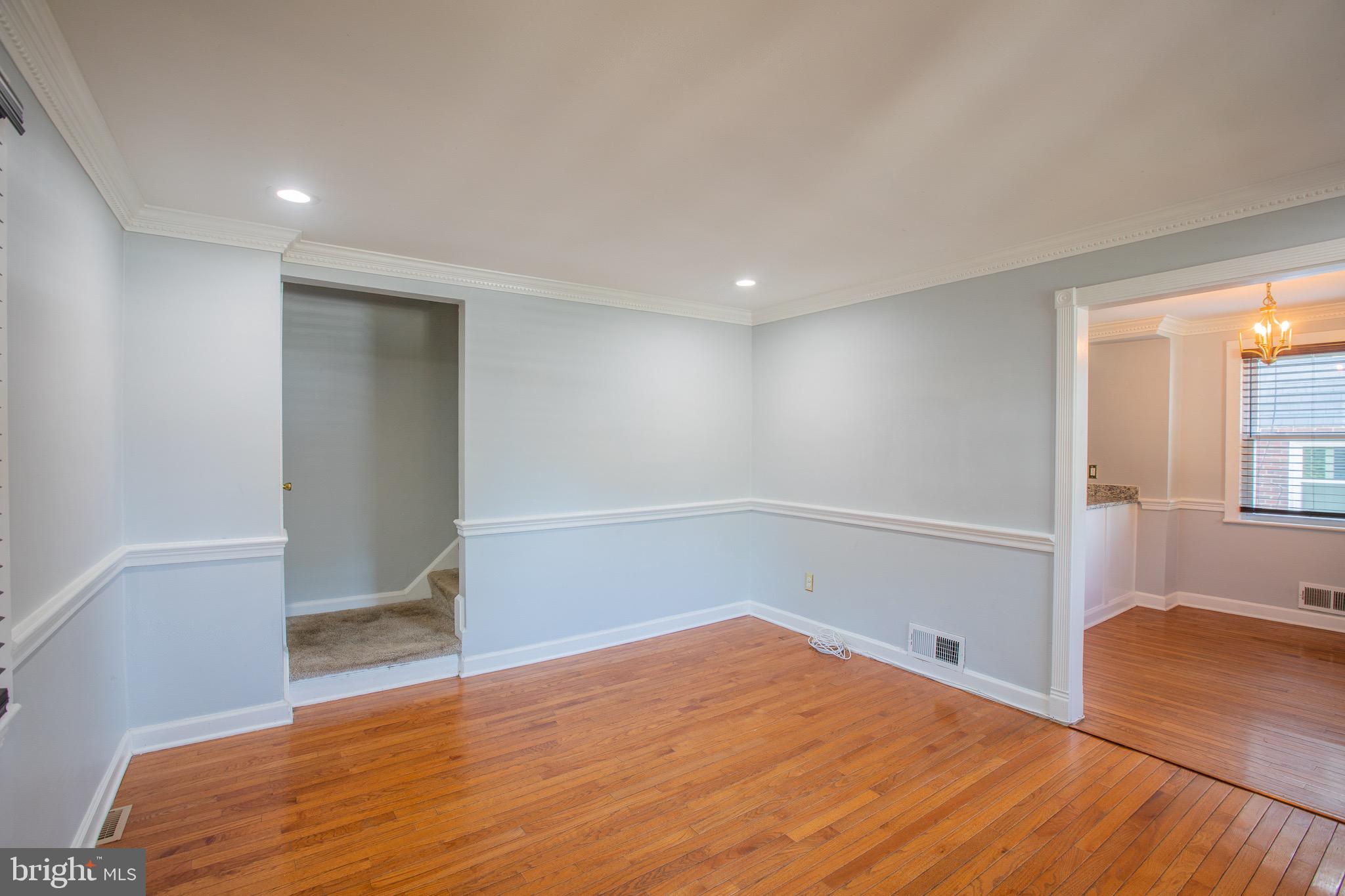 COLLEGE PARK - Residential Lease