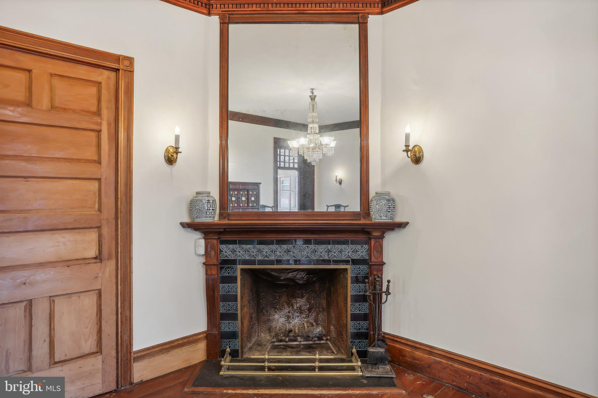 GERMANTOWN - Residential